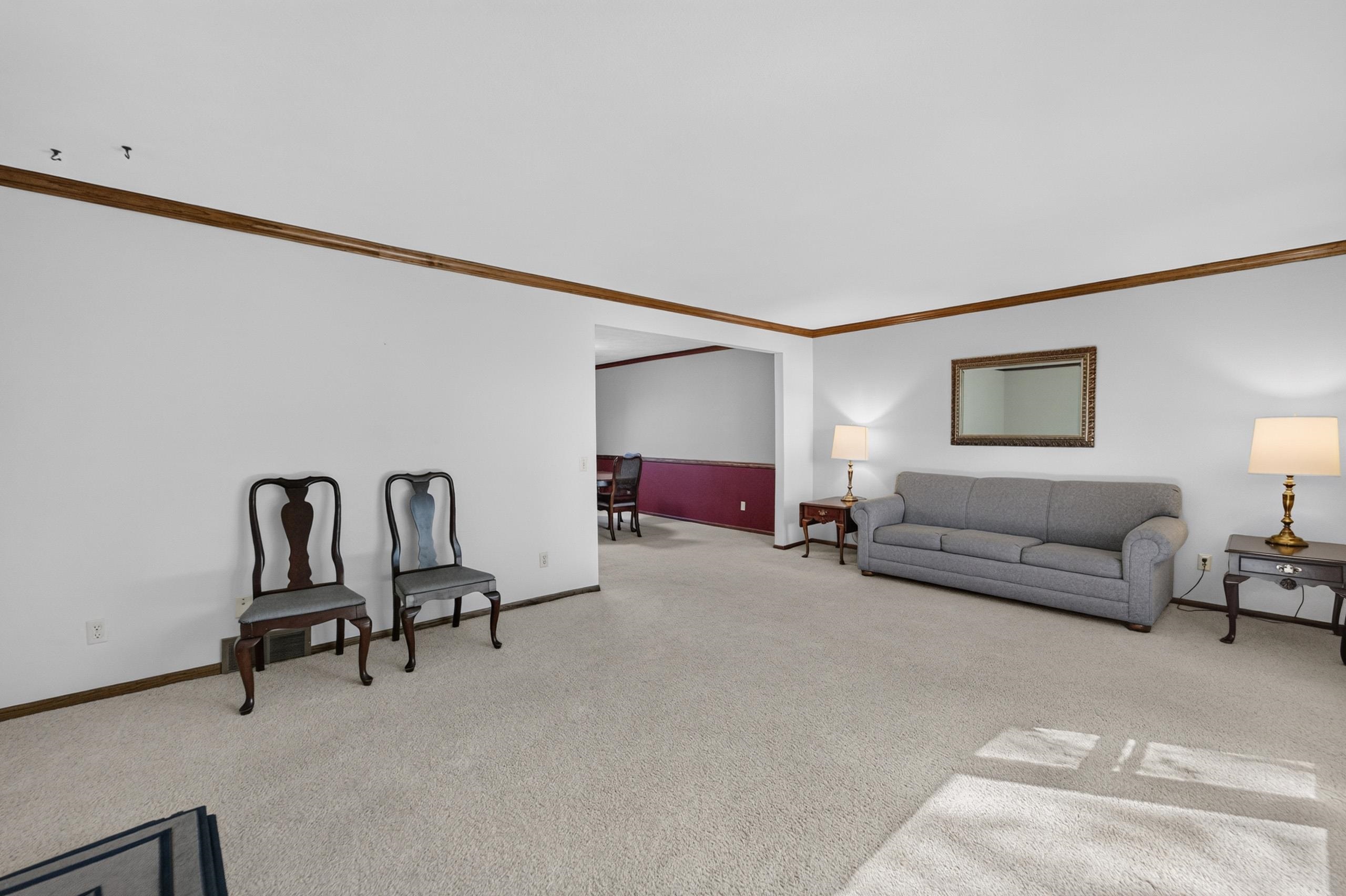 4552 Falcon Court