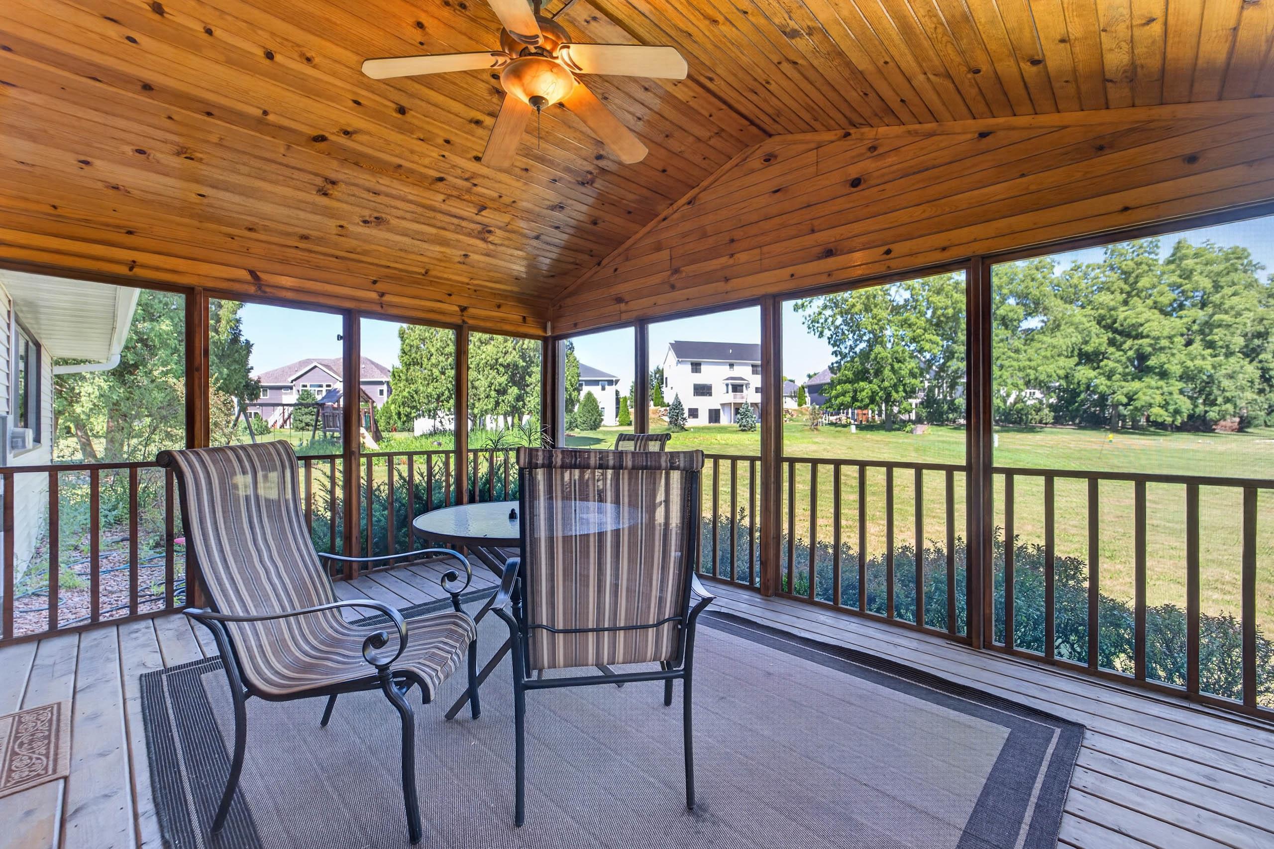 4552 Falcon Court