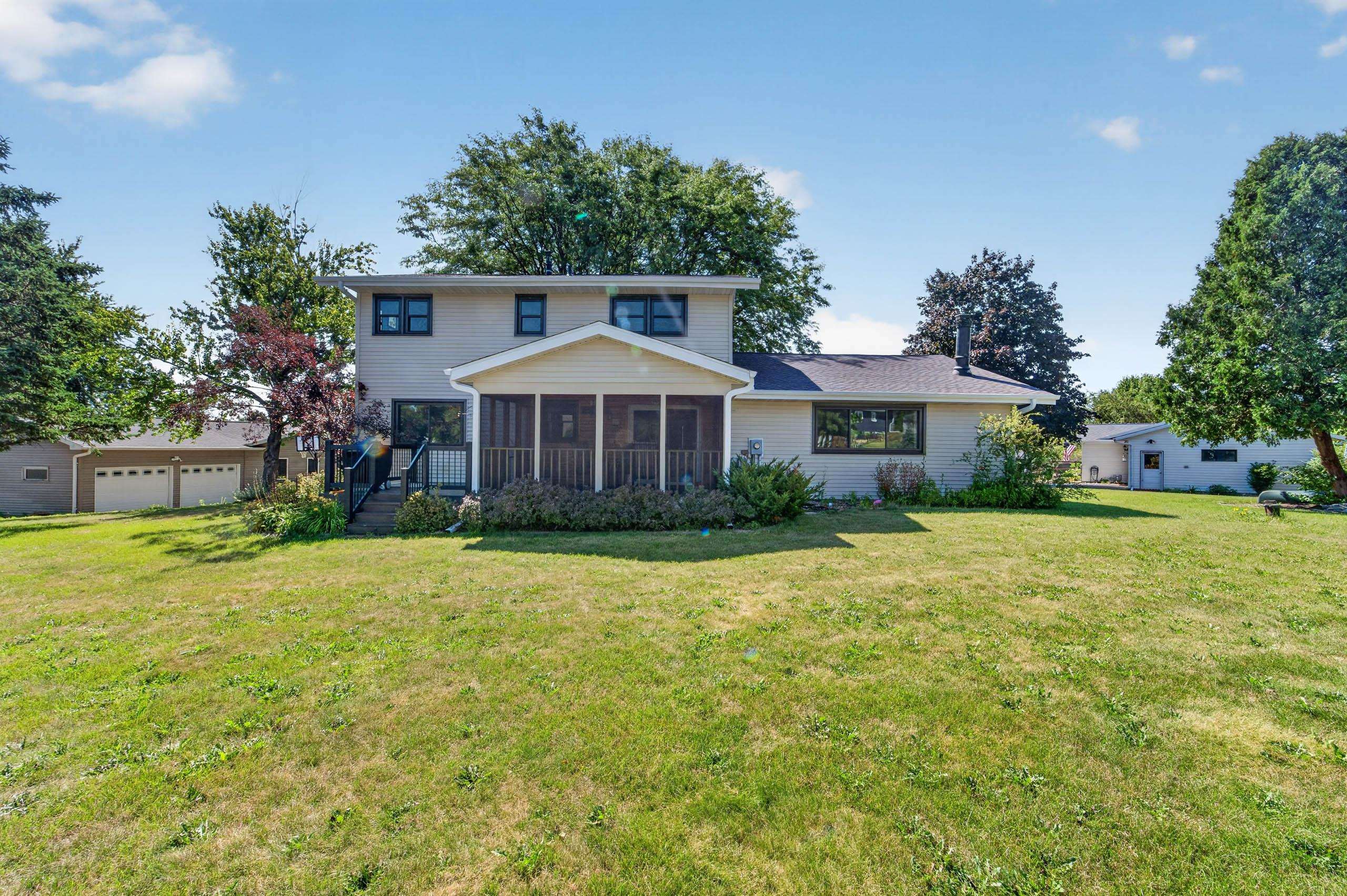 4552 Falcon Court