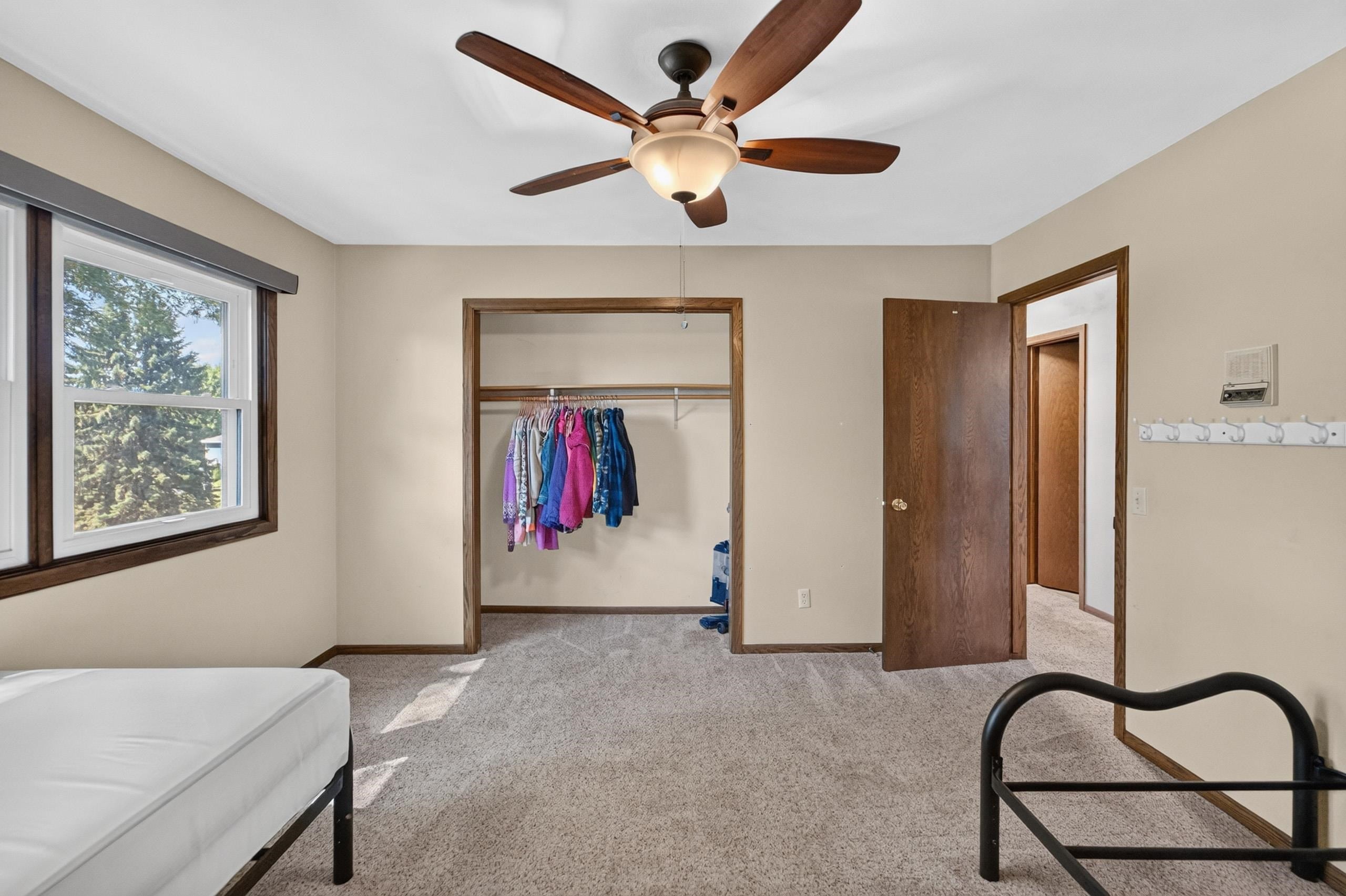 4552 Falcon Court