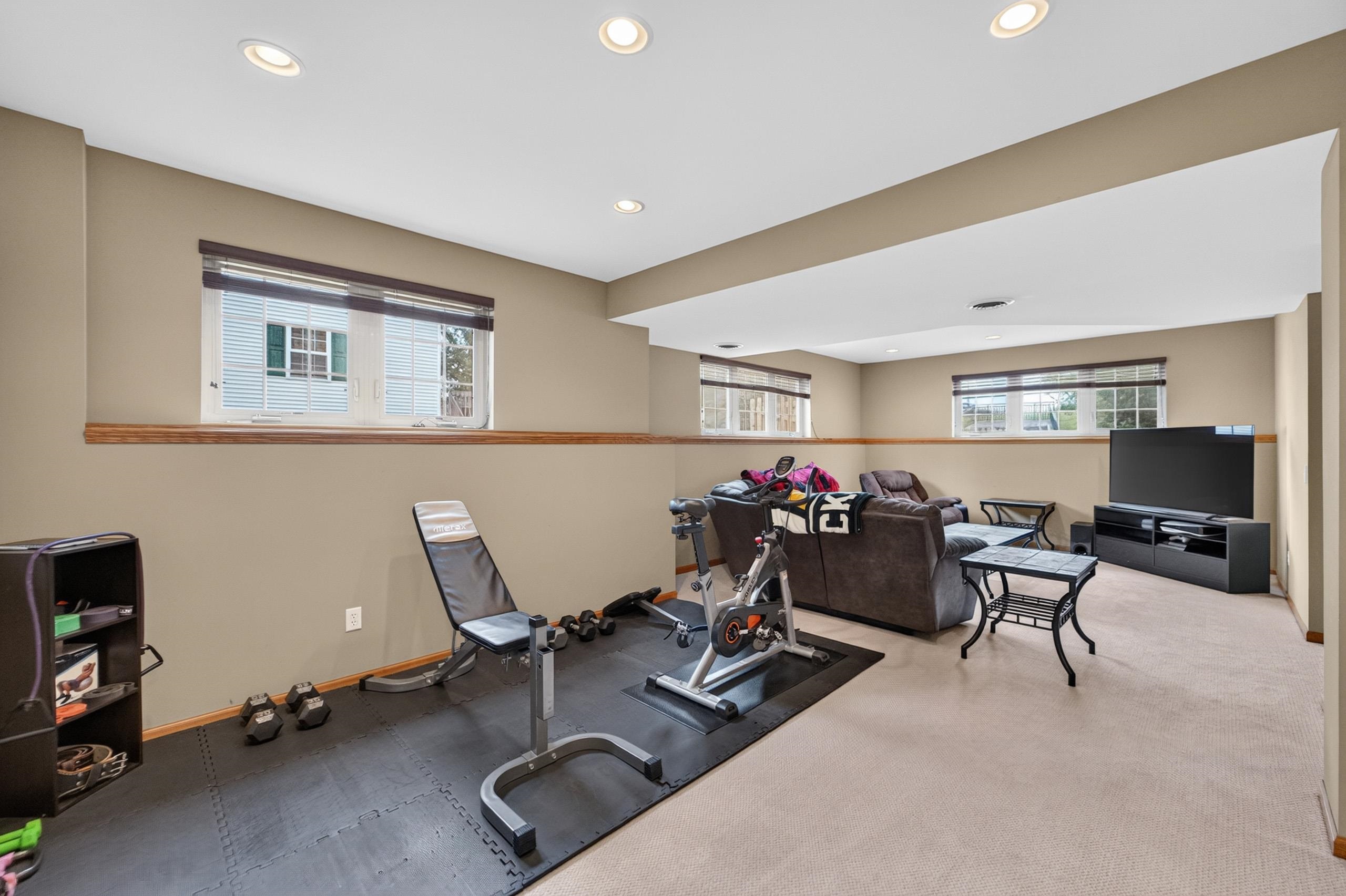 5685 Kinsale Drive