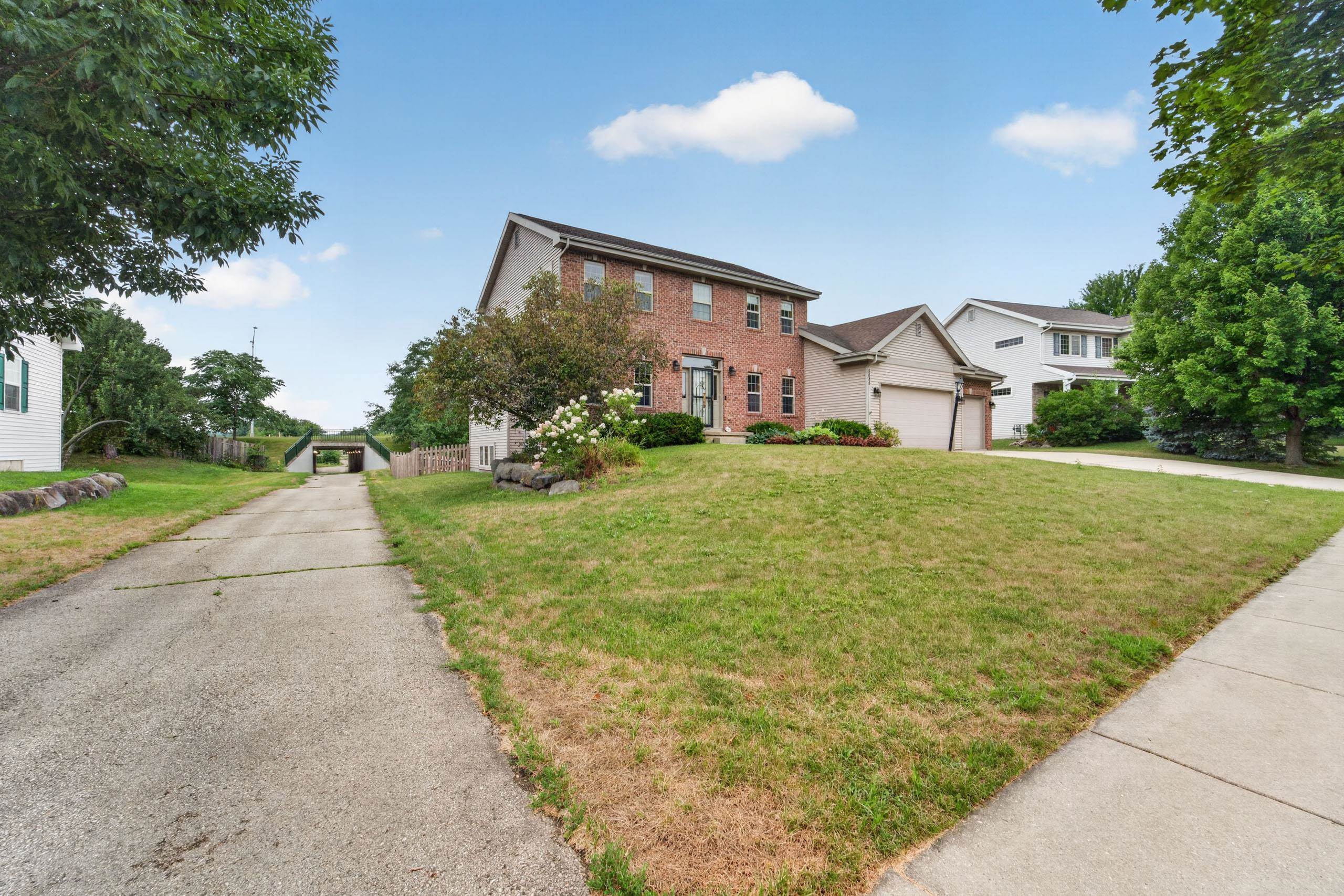 5685 Kinsale Drive