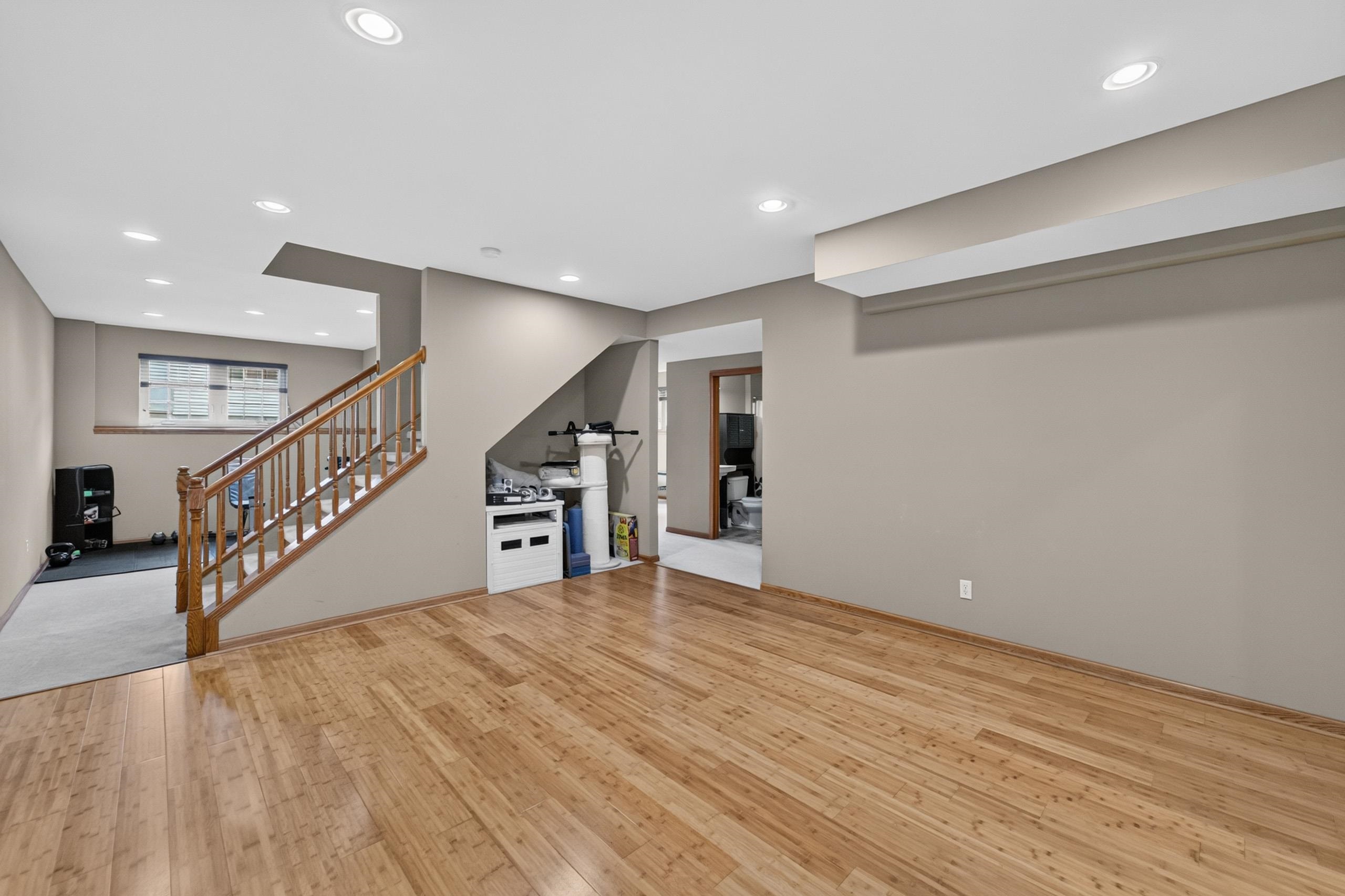 5685 Kinsale Drive