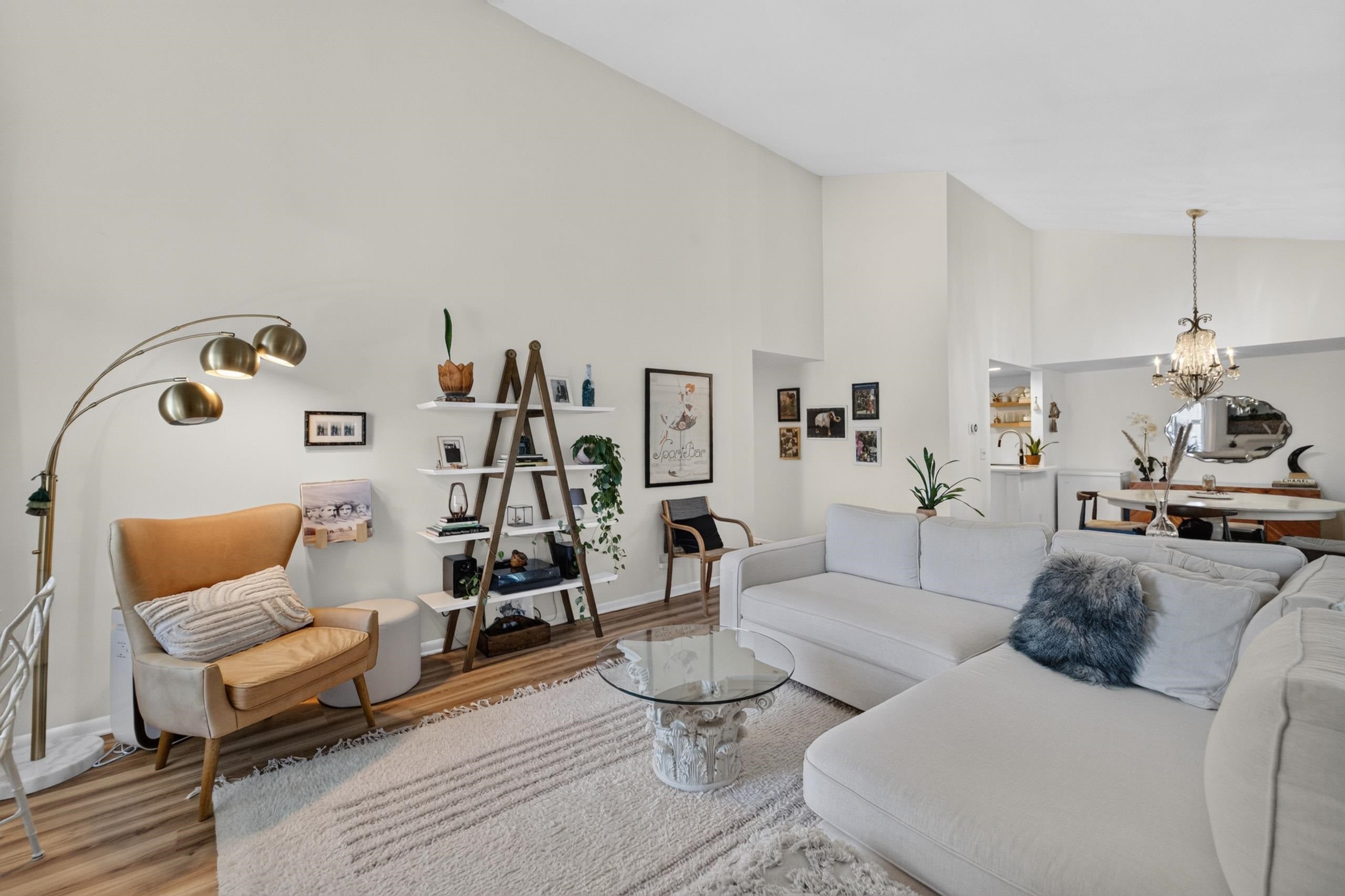 2805 Century Harbor Road 4