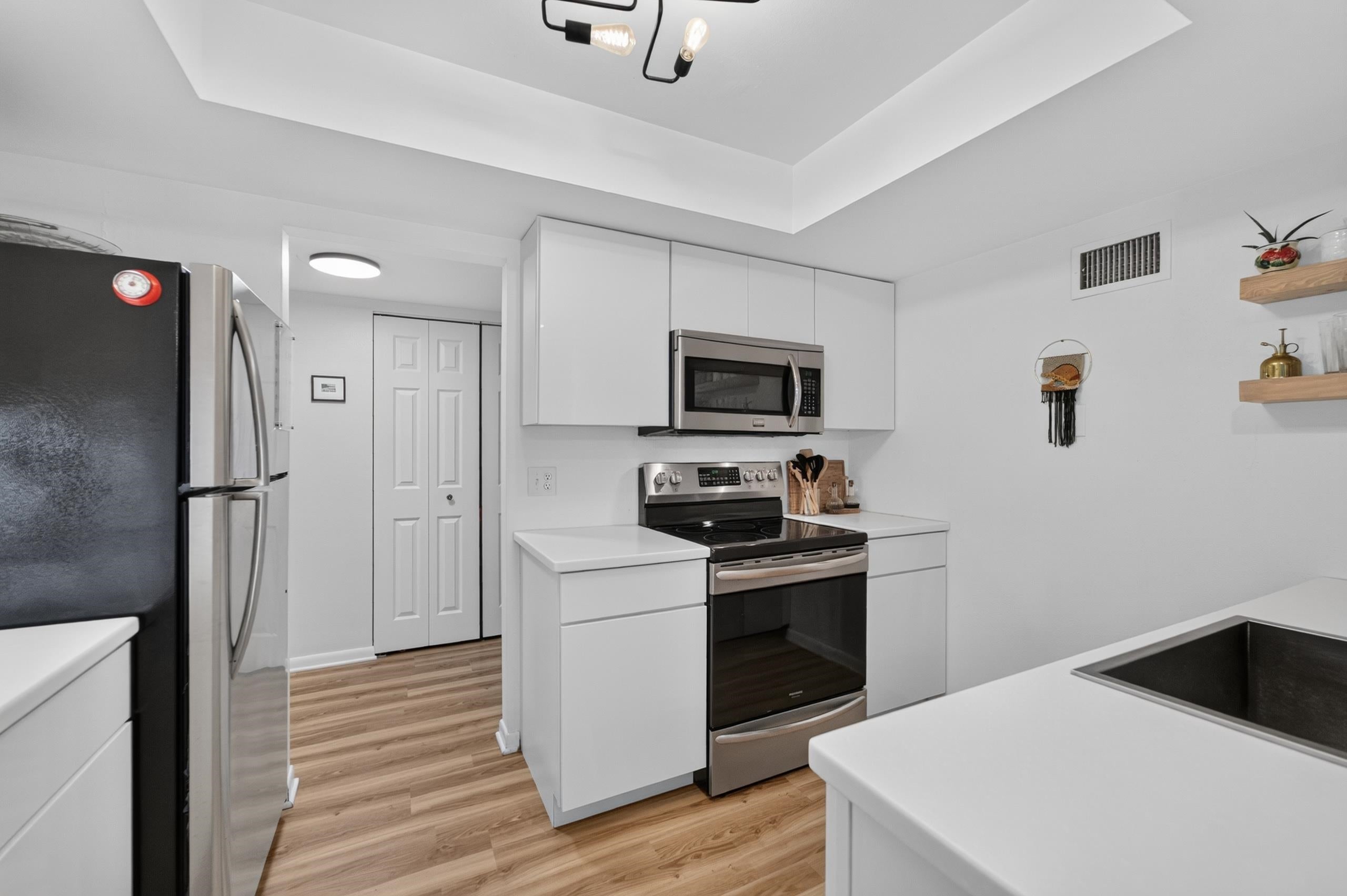 2805 Century Harbor Road 4