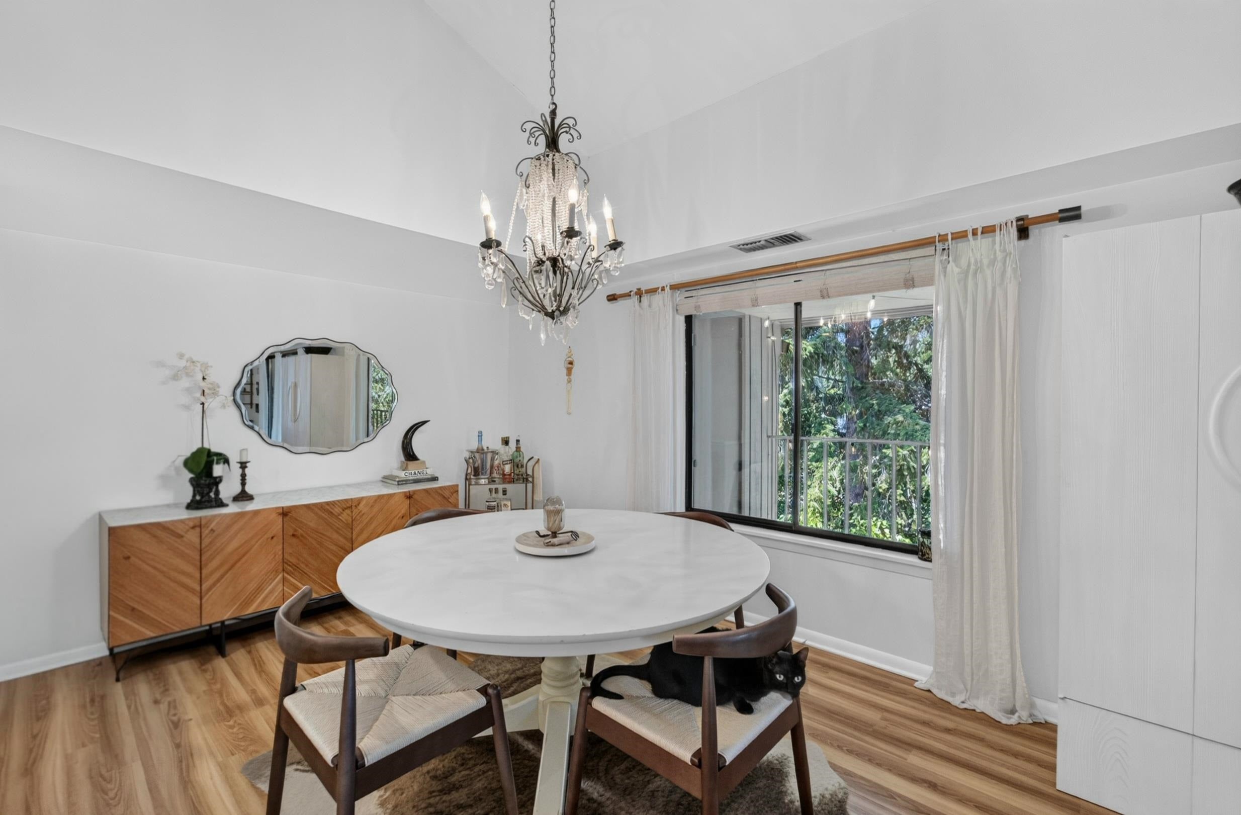 2805 Century Harbor Road 4