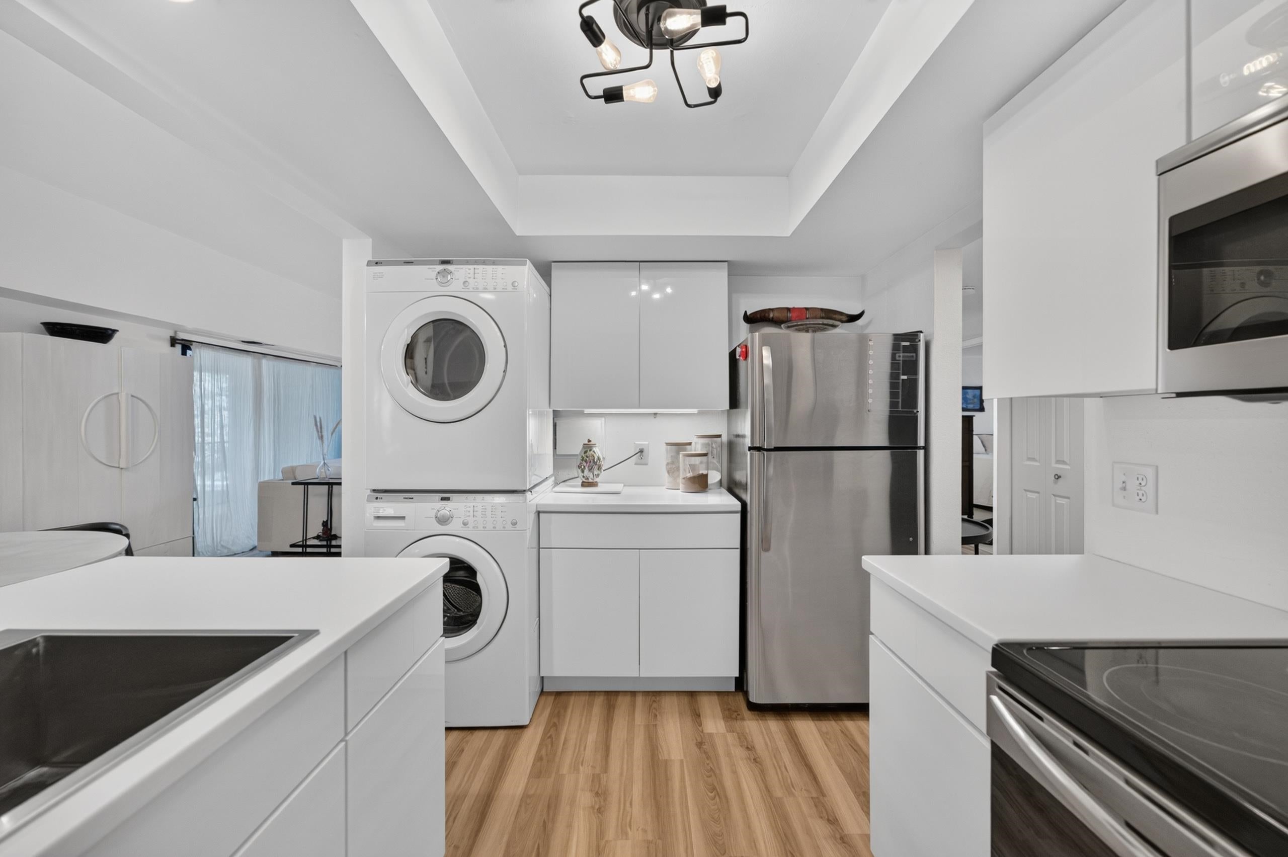 2805 Century Harbor Road 4