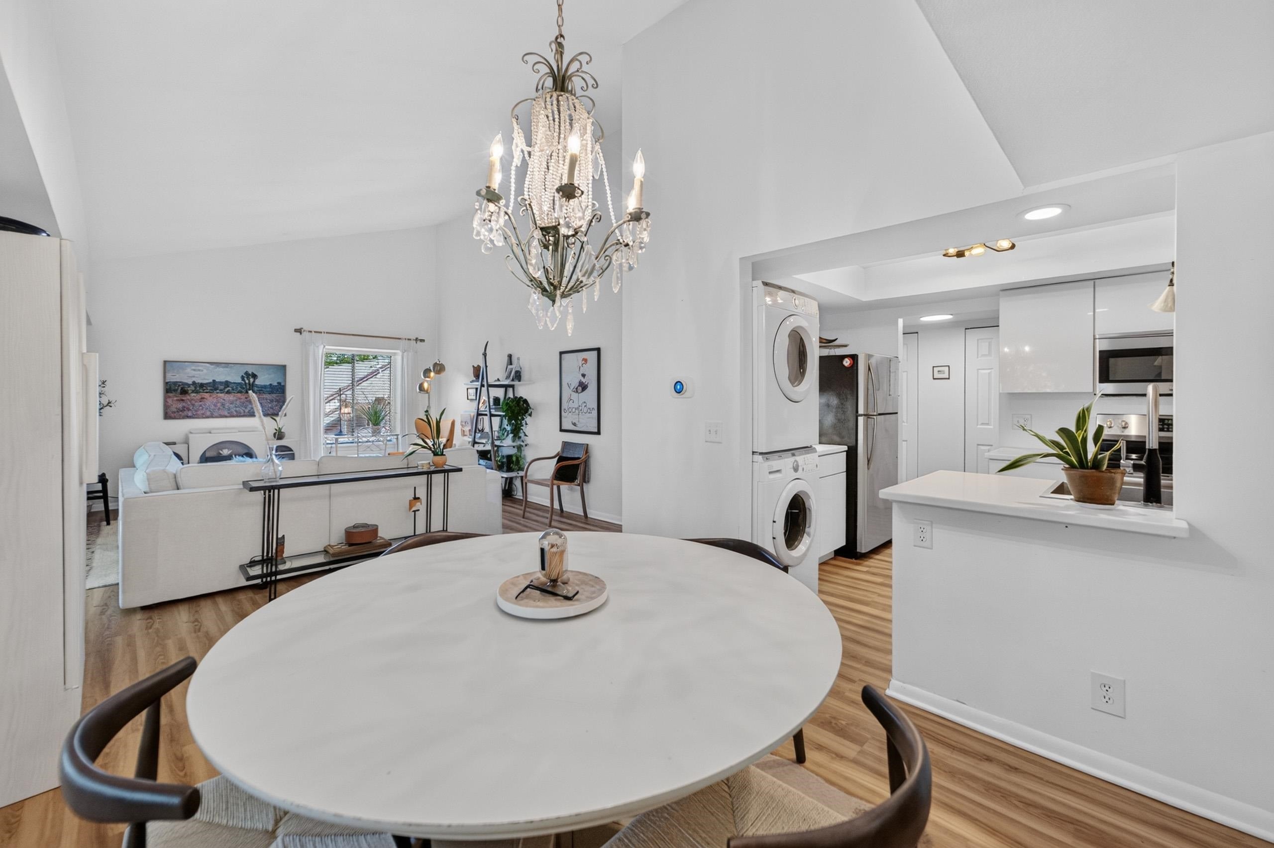 2805 Century Harbor Road 4