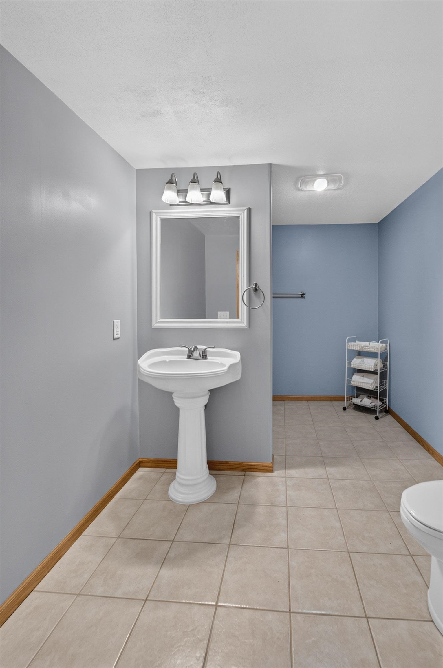 6502 Doral Circle
