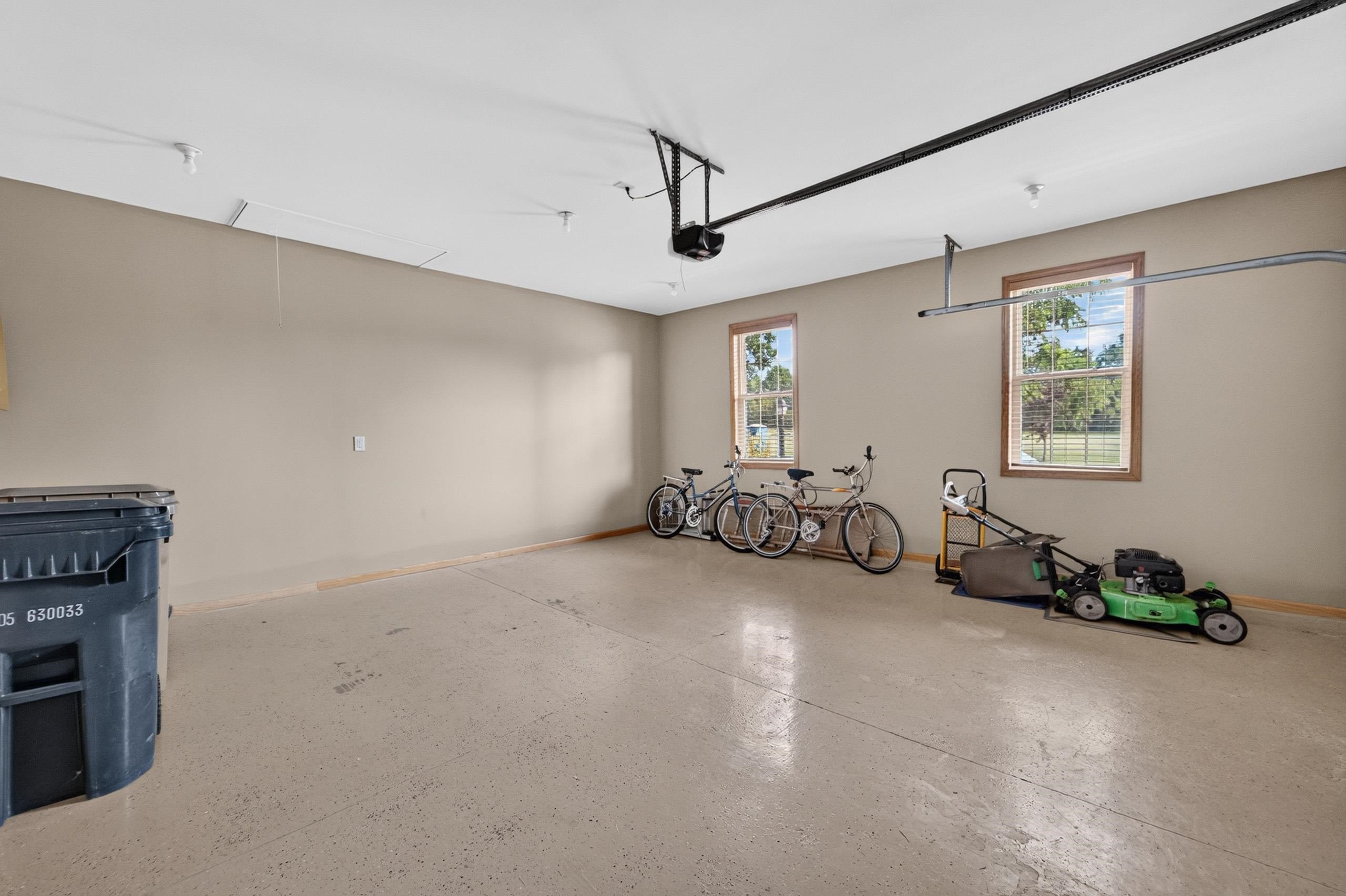 6502 Doral Circle