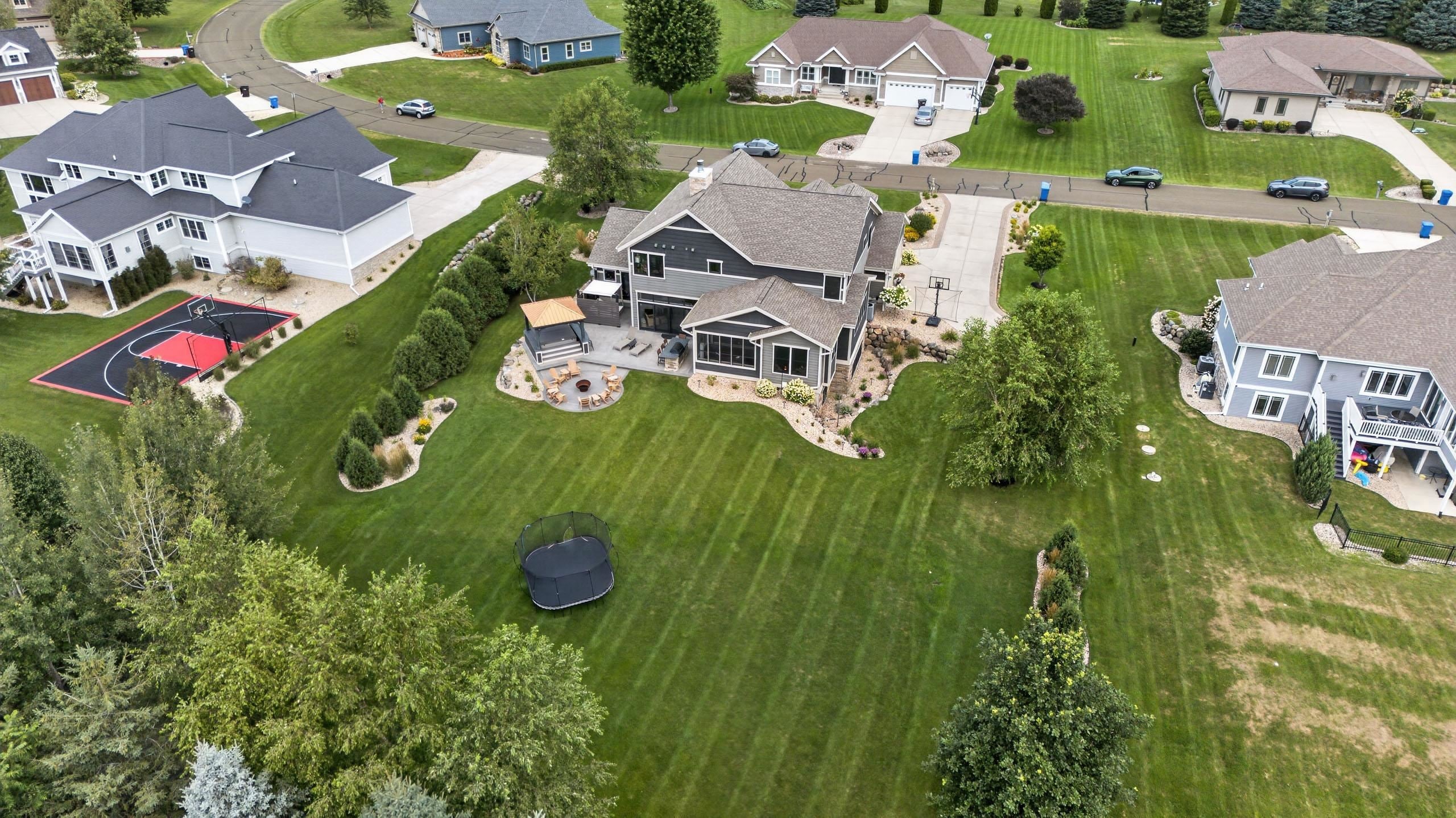 6444 Irving Drive