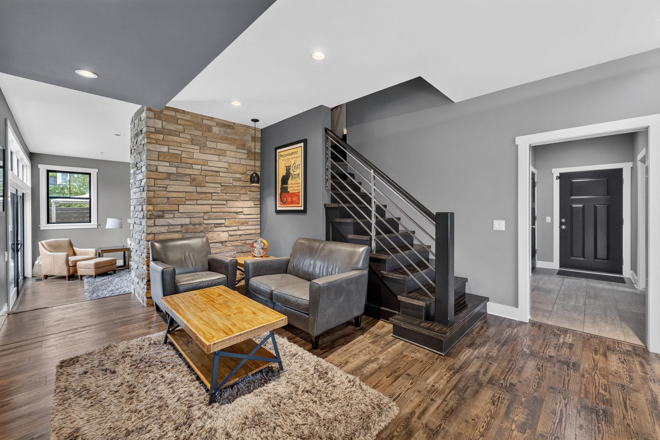 6444 Irving Drive