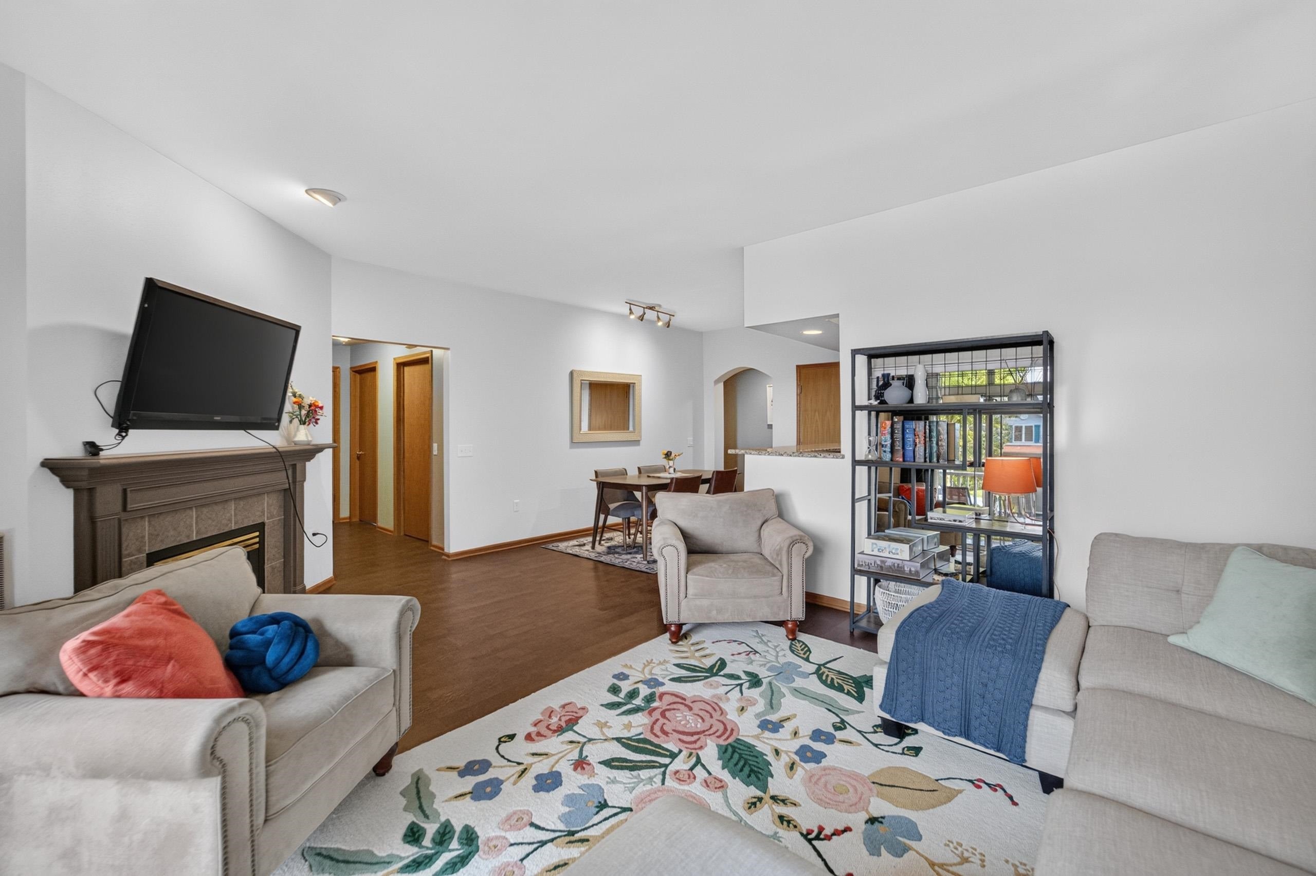5583 Bantry Lane 3