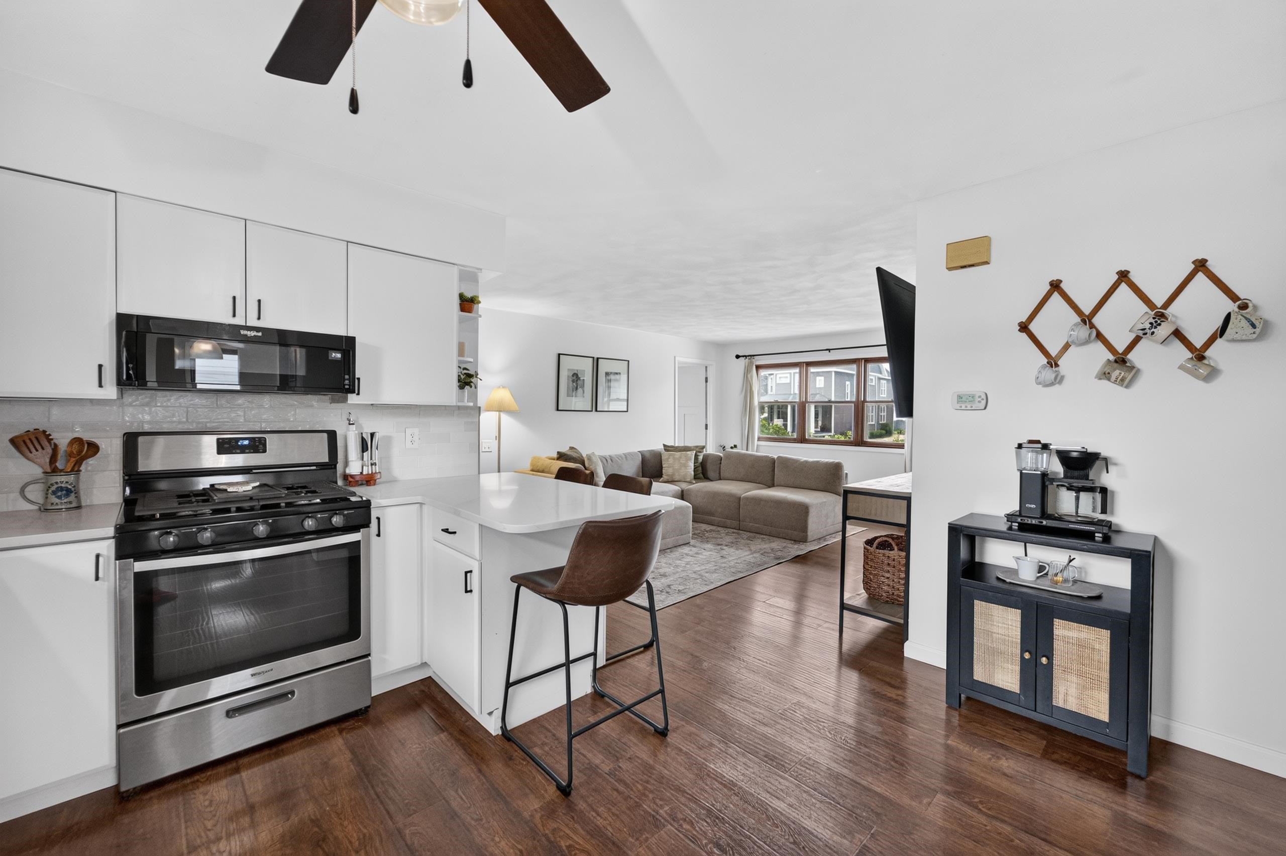 106 W 2nd Street