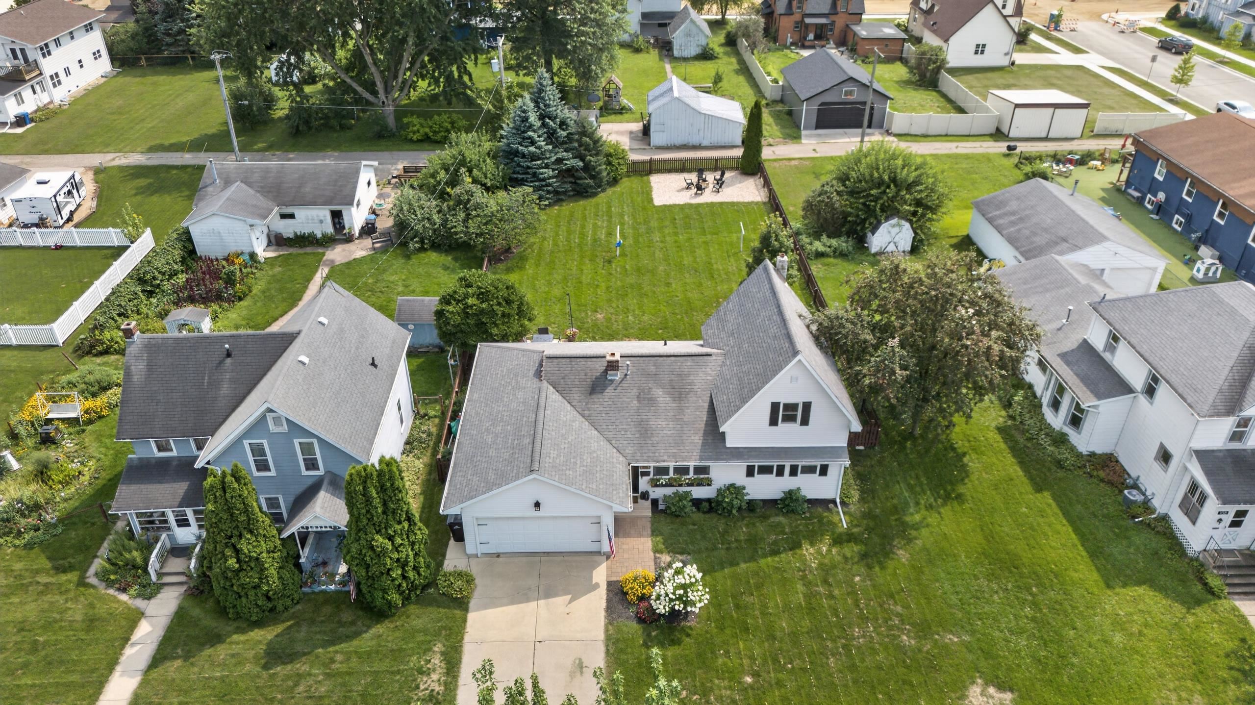 106 W 2nd Street