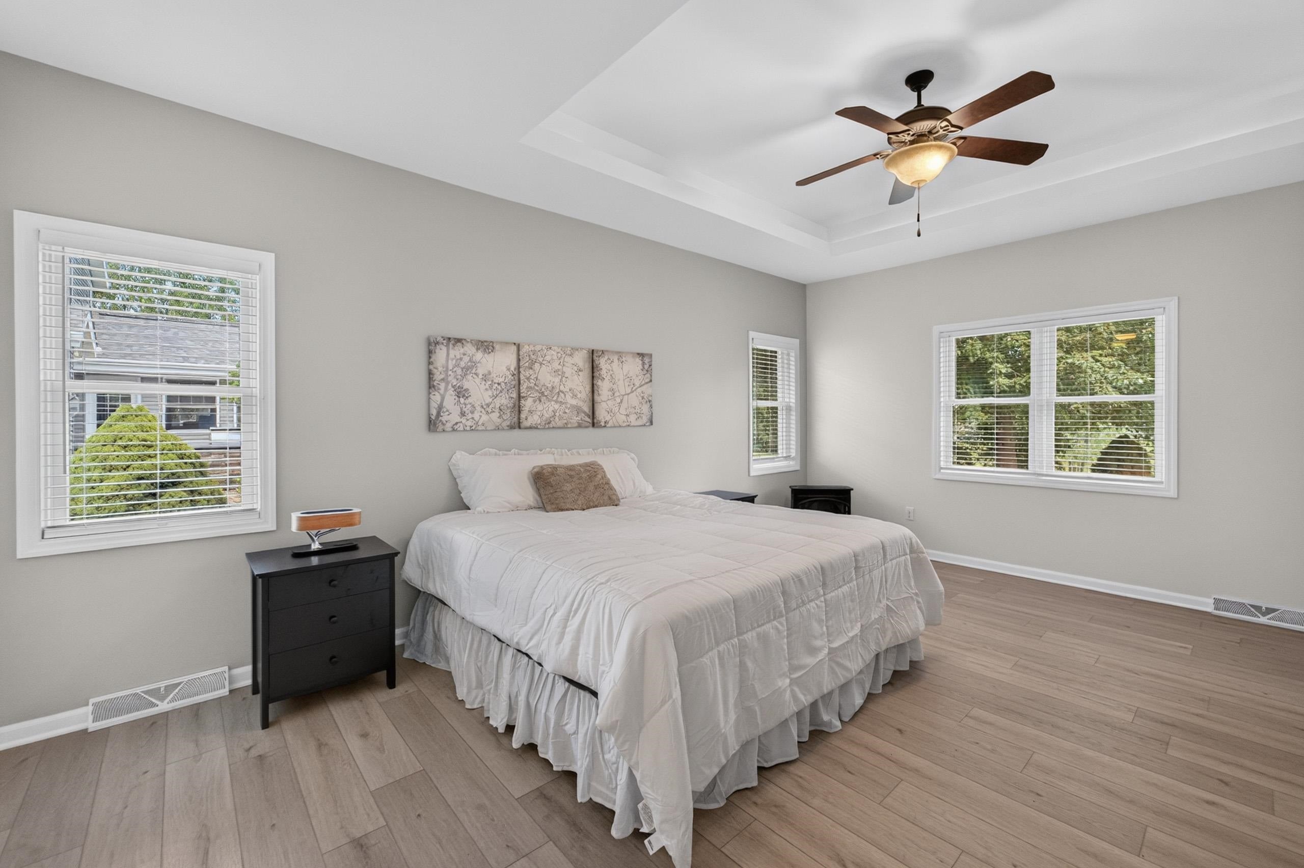 949 Halcyon Days Court