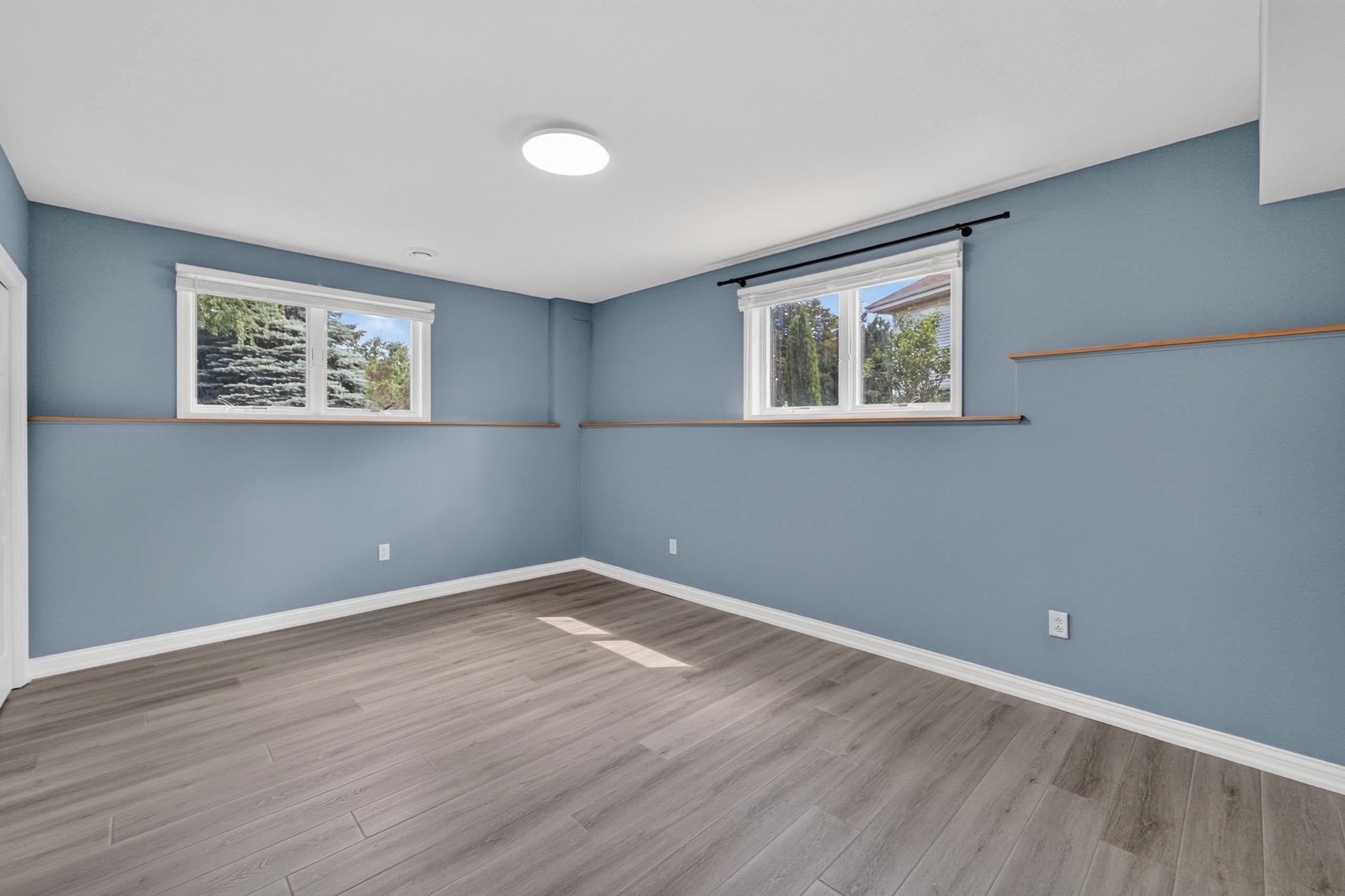 949 Halcyon Days Court