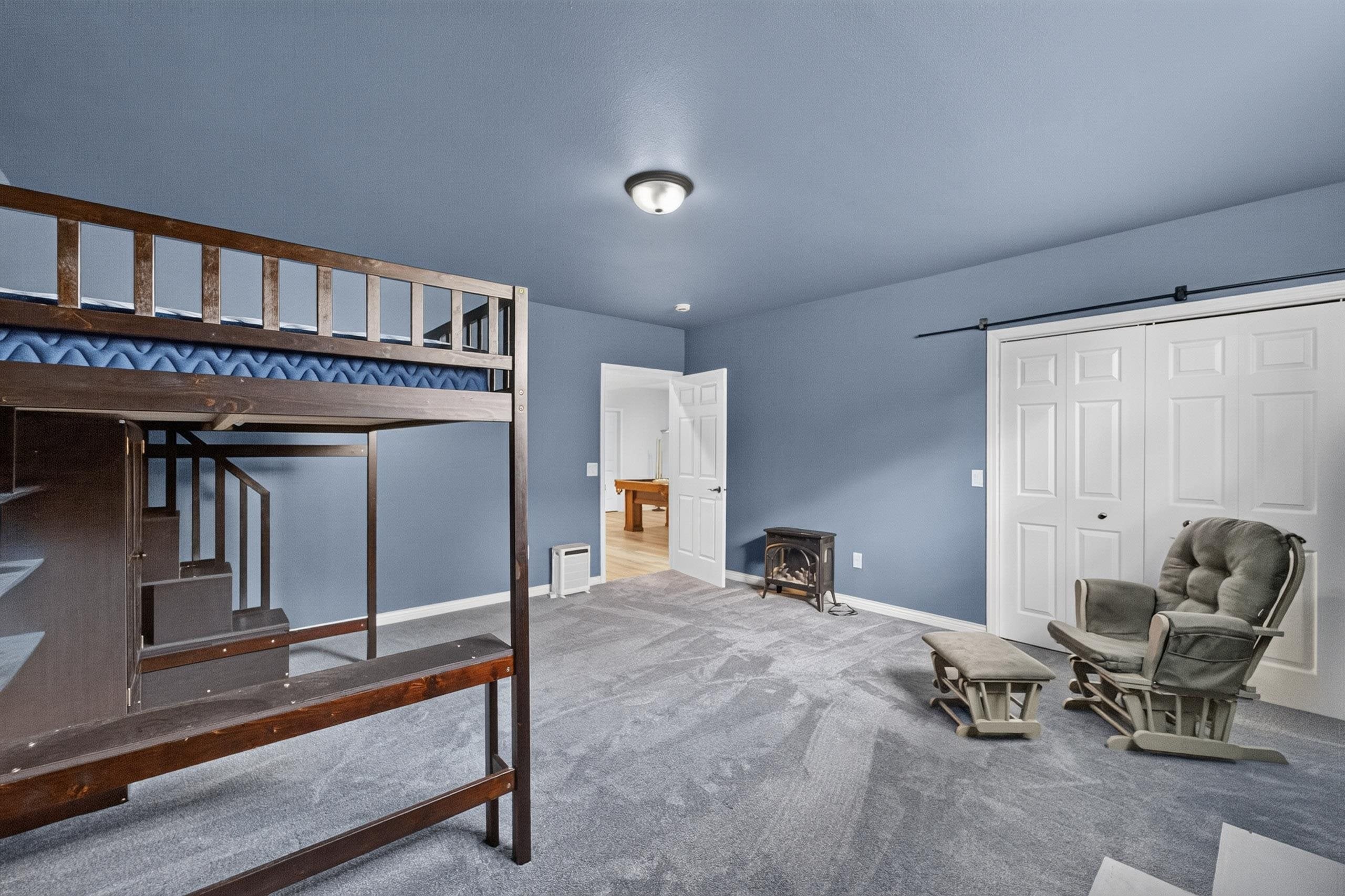 949 Halcyon Days Court