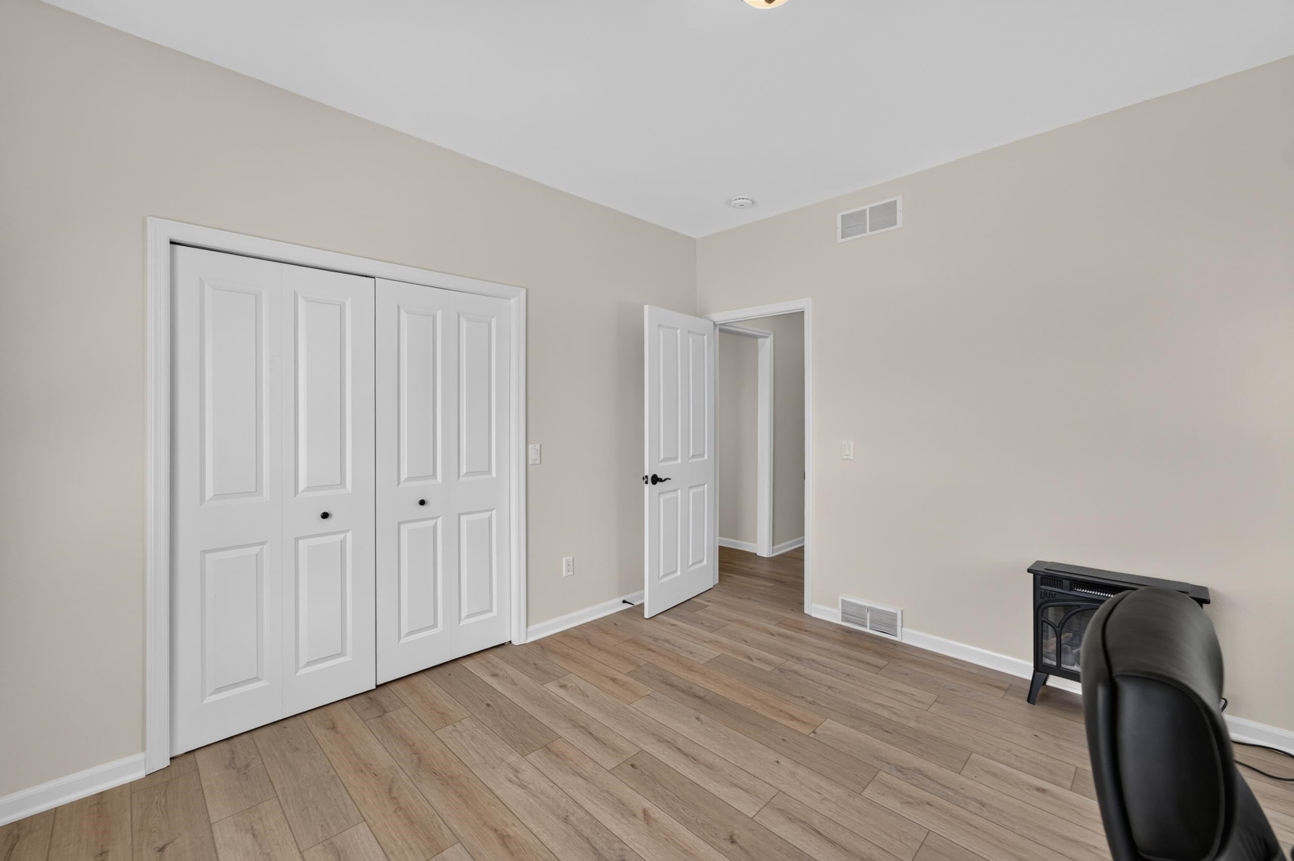949 Halcyon Days Court