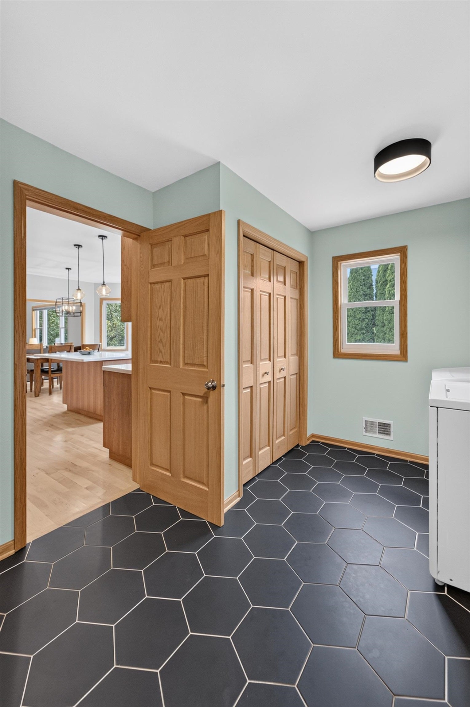 3009 Rosecommon Terrace