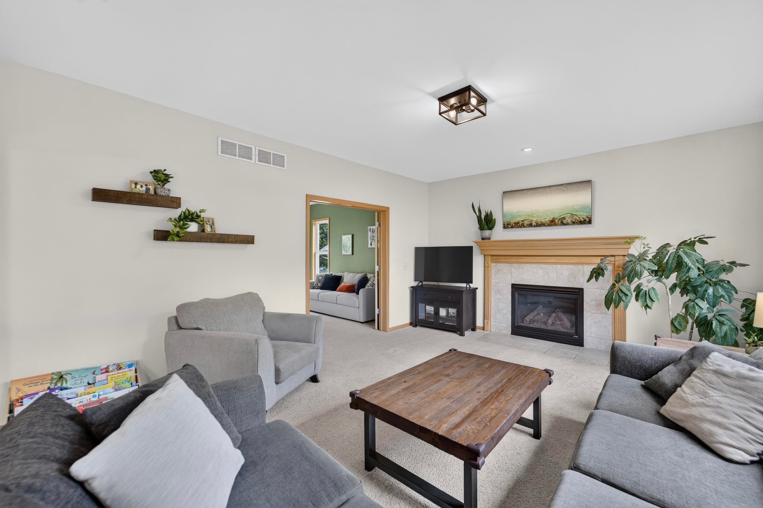 3009 Rosecommon Terrace