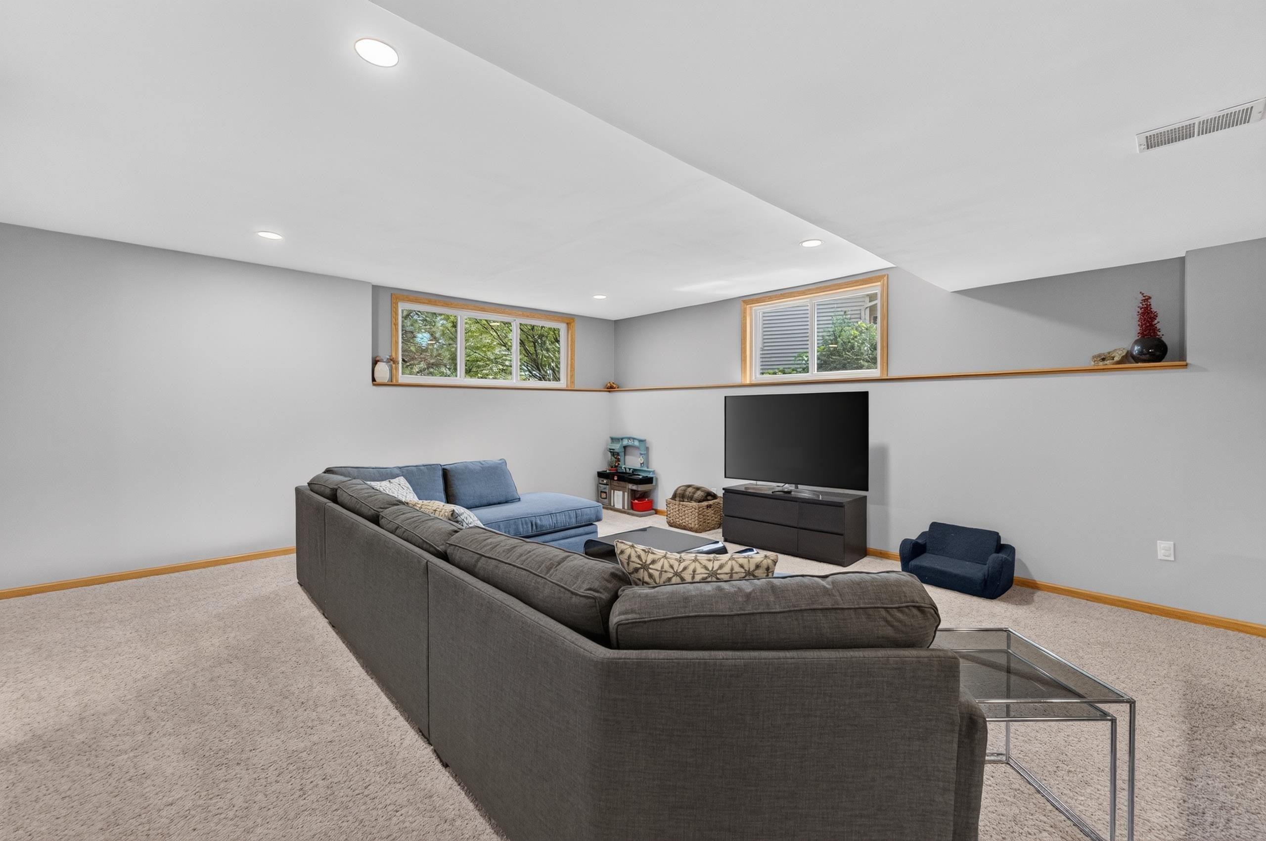 3009 Rosecommon Terrace