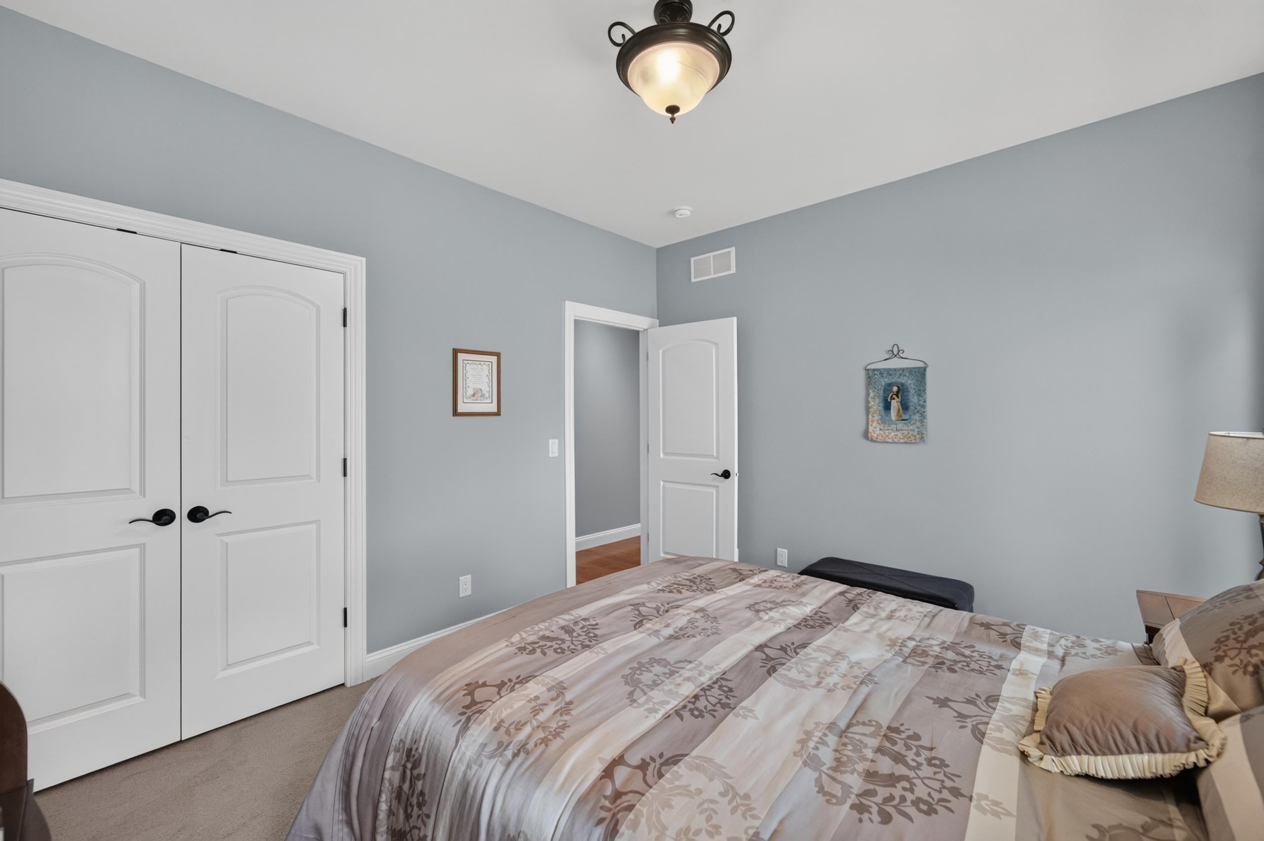 100 Autumnwood Circle