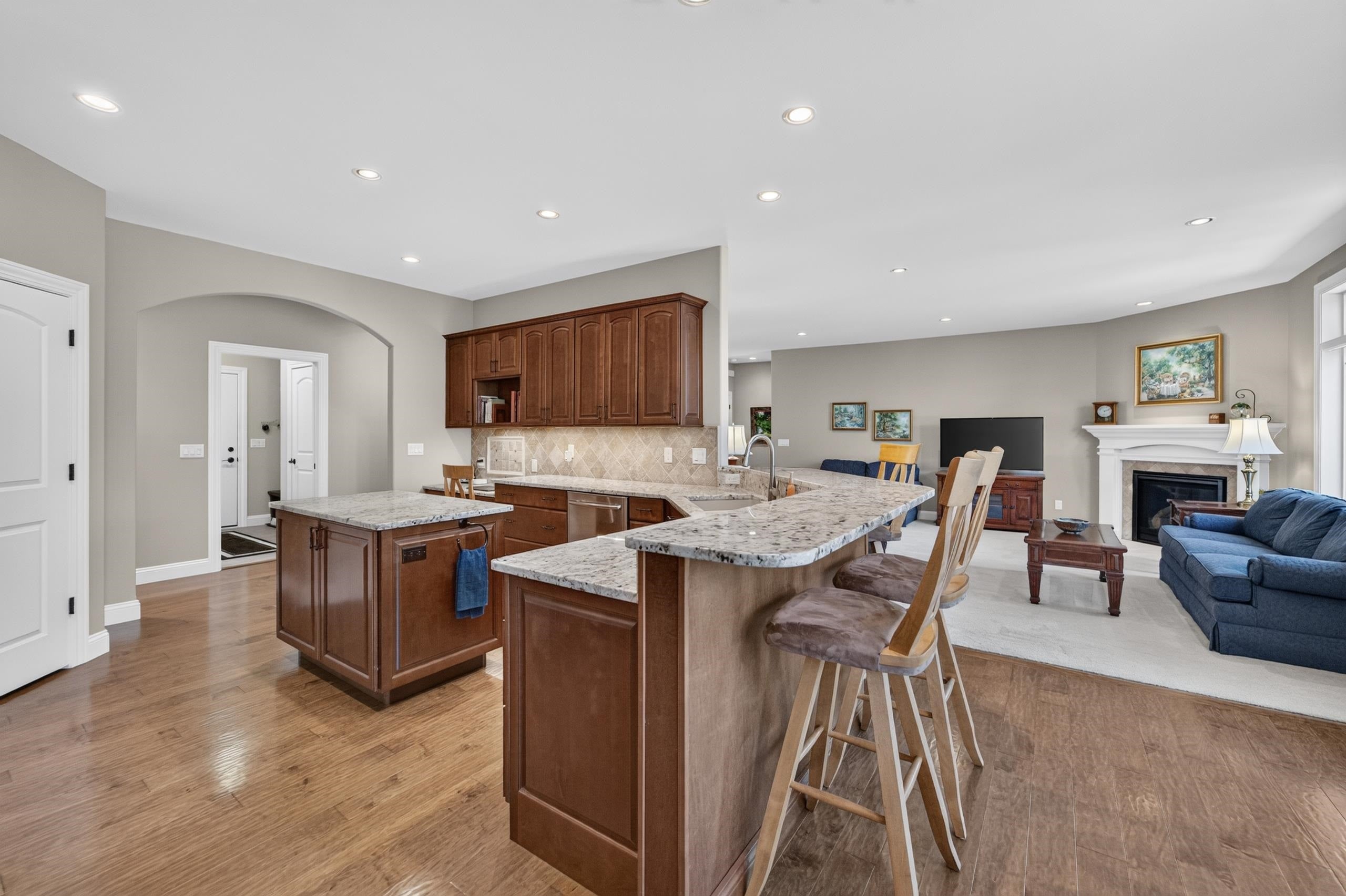 100 Autumnwood Circle