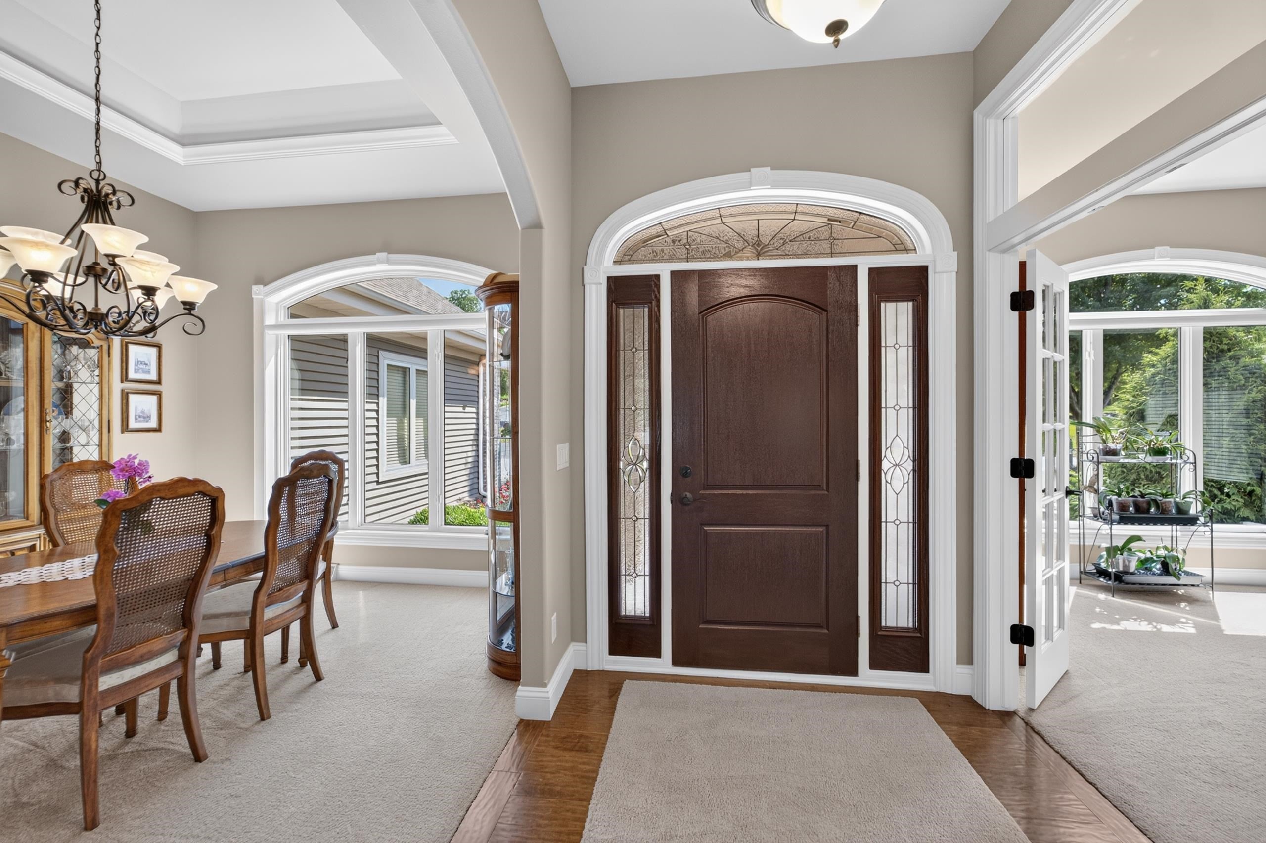 100 Autumnwood Circle