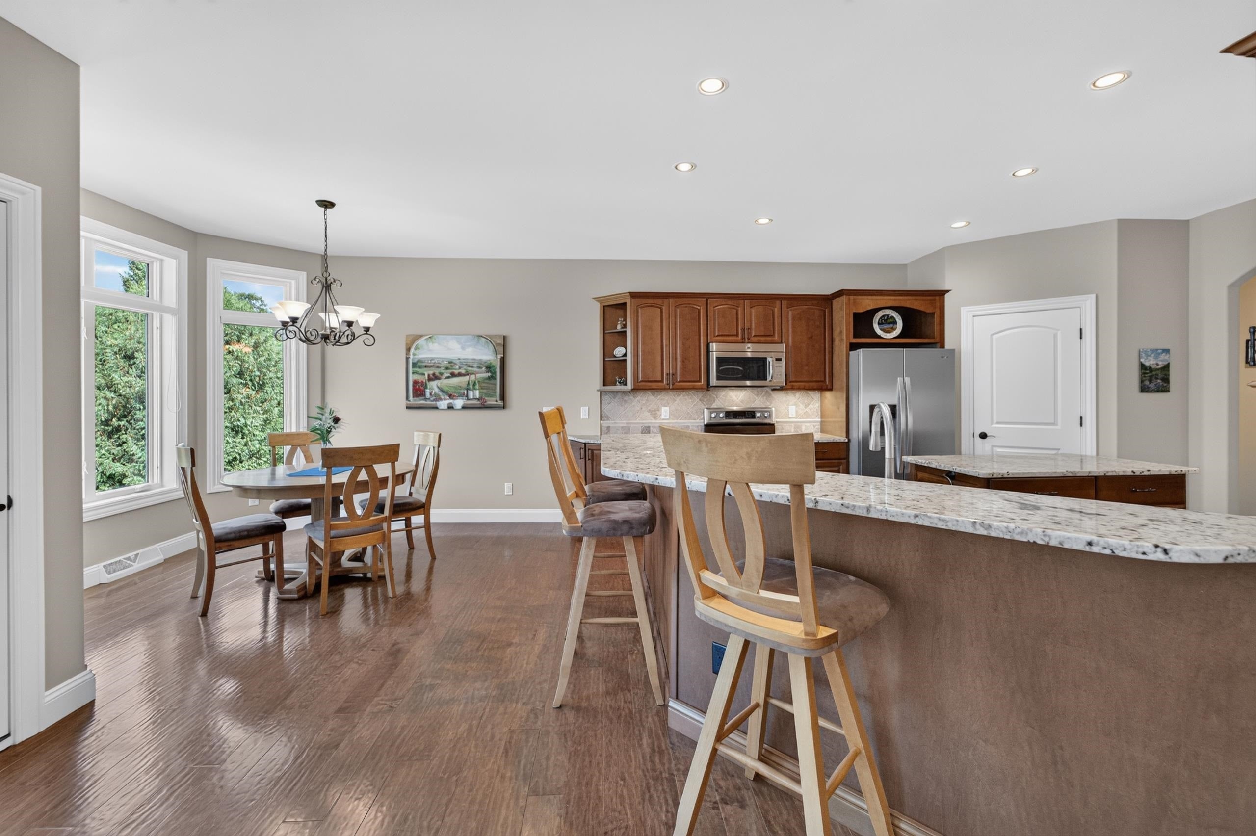 100 Autumnwood Circle