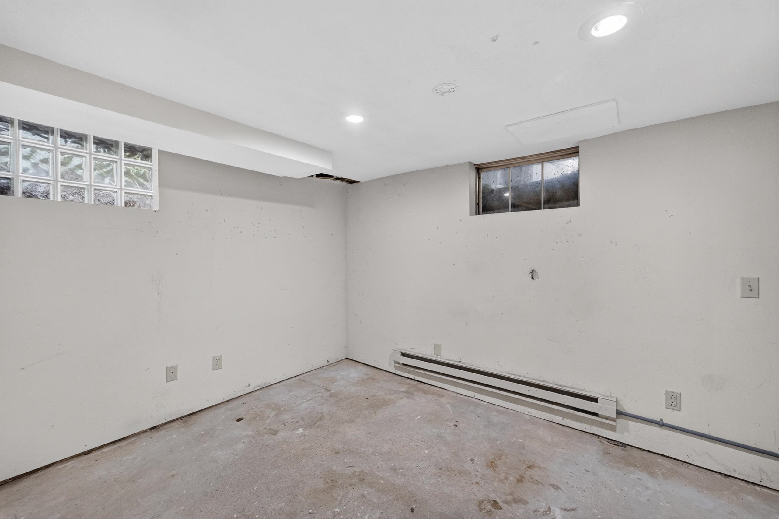 409 Stang Street