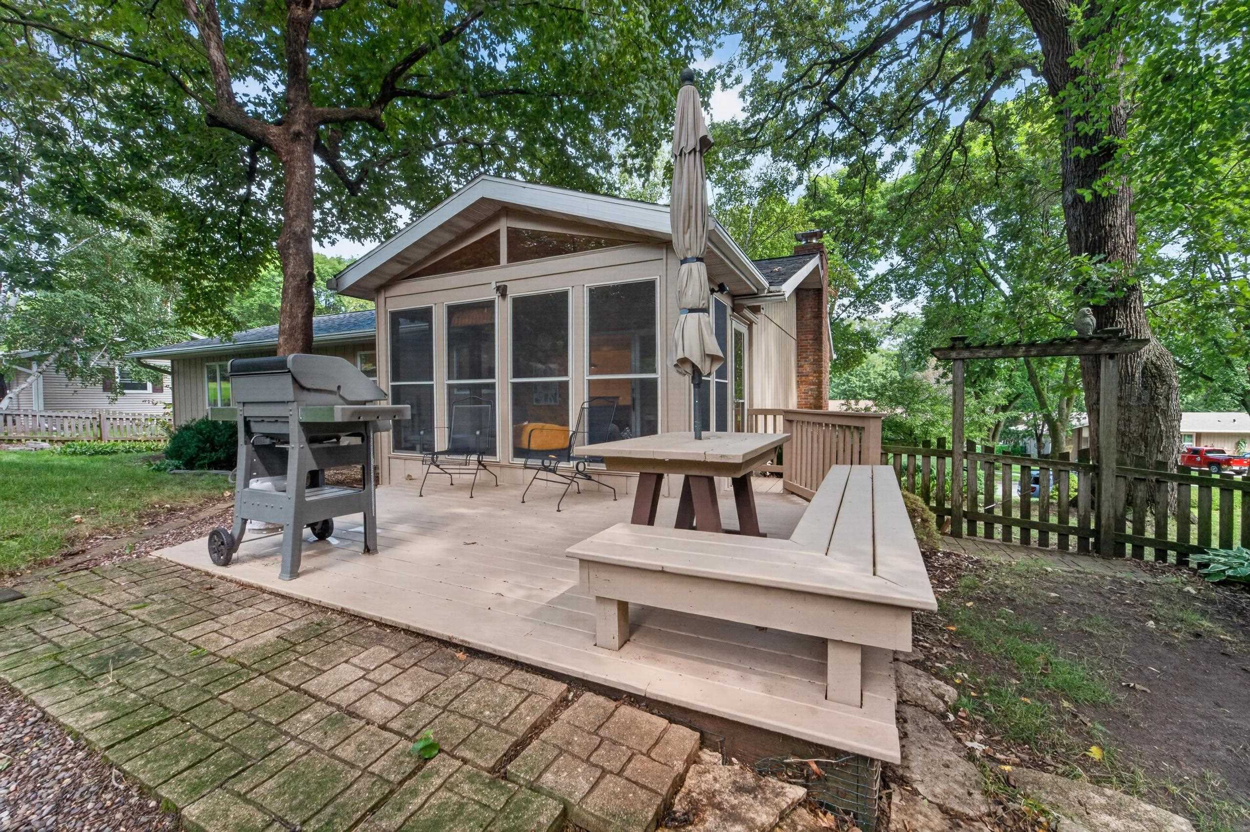 514 Valley Road