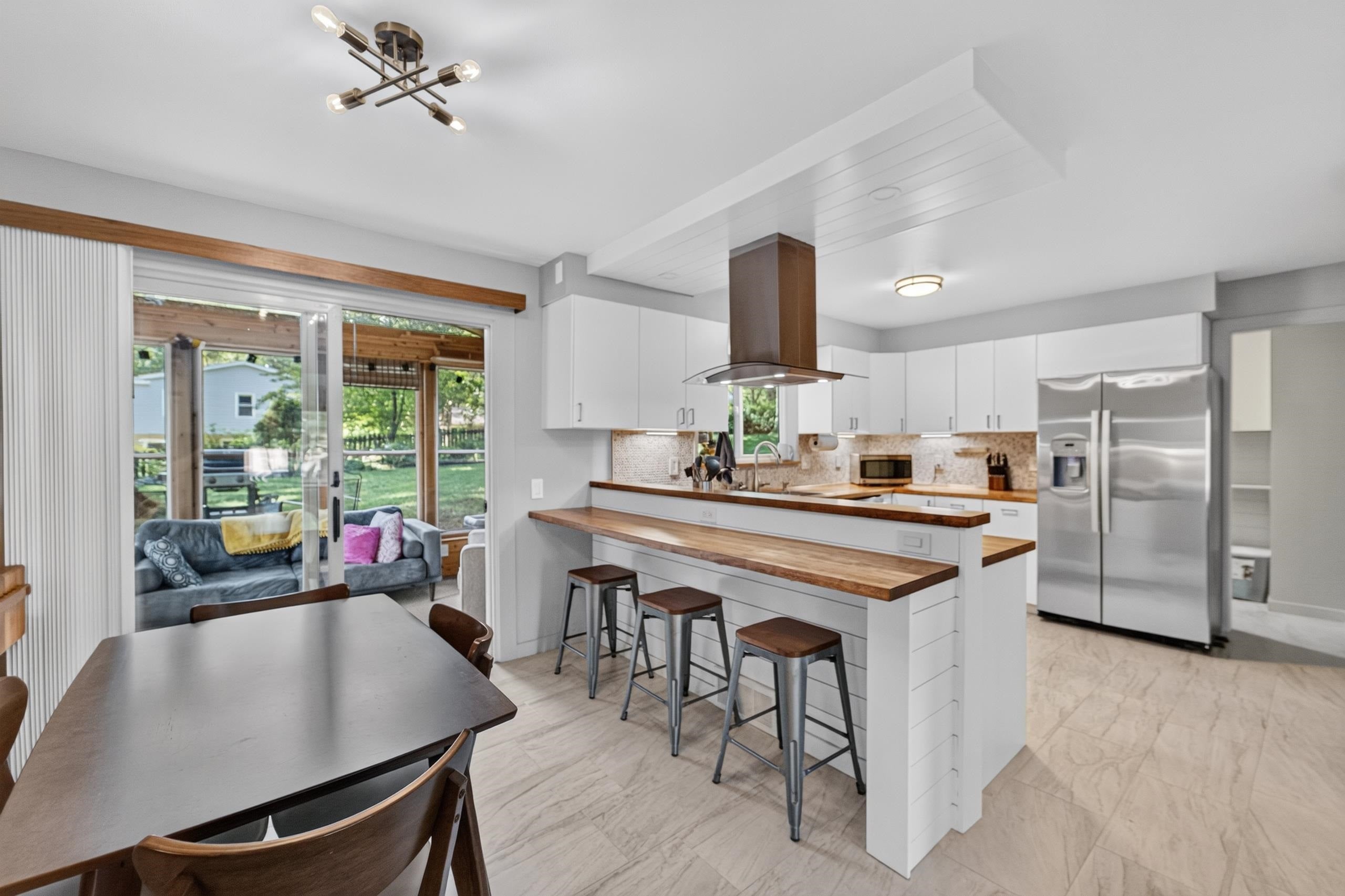 514 Valley Road