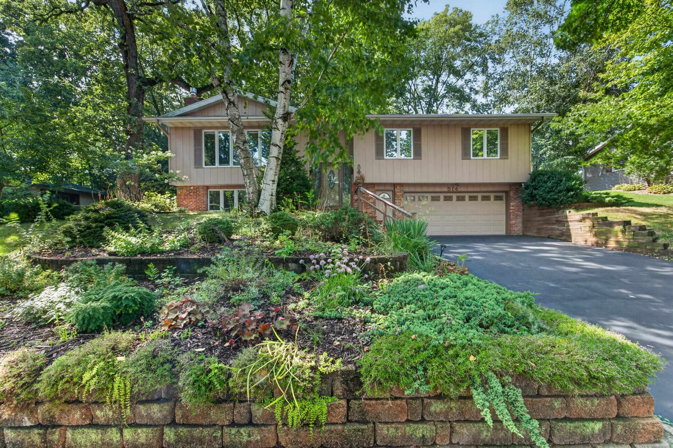 514 Valley Road