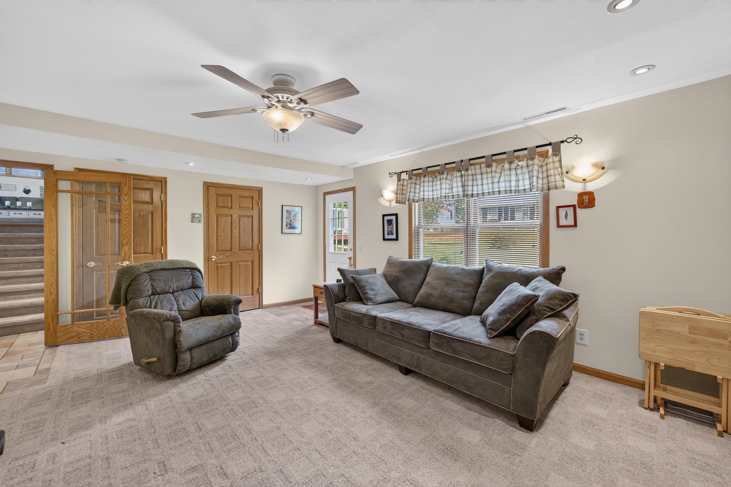 2208 Roby Road