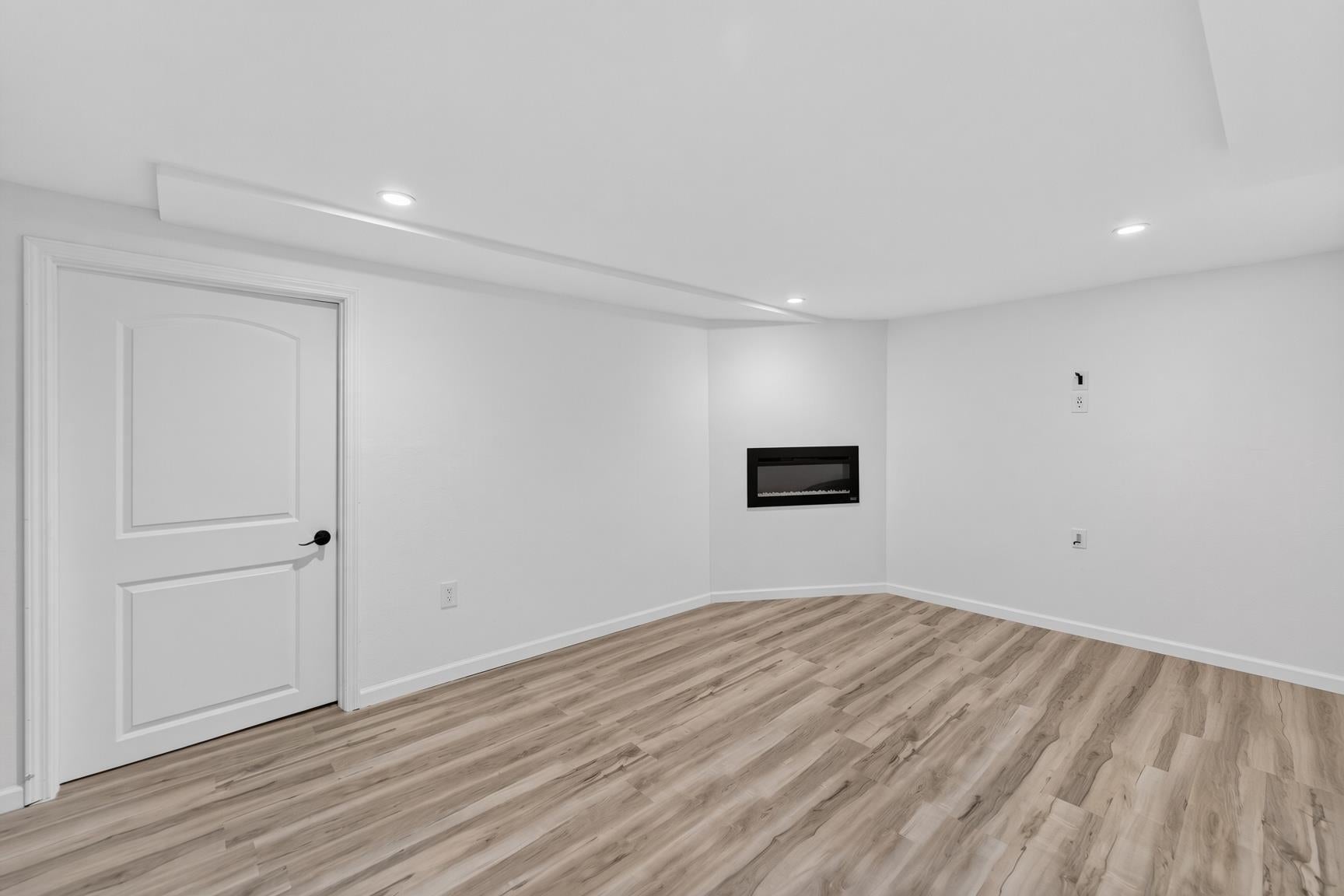 3425 Meadow Road