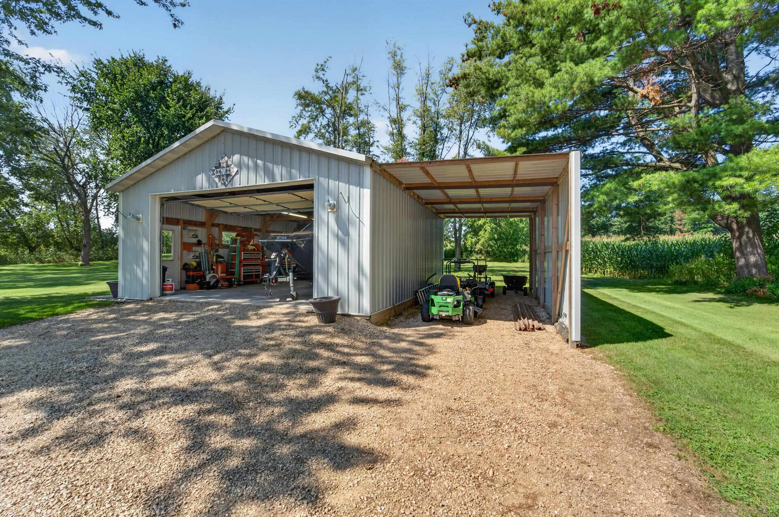 3425 Meadow Road