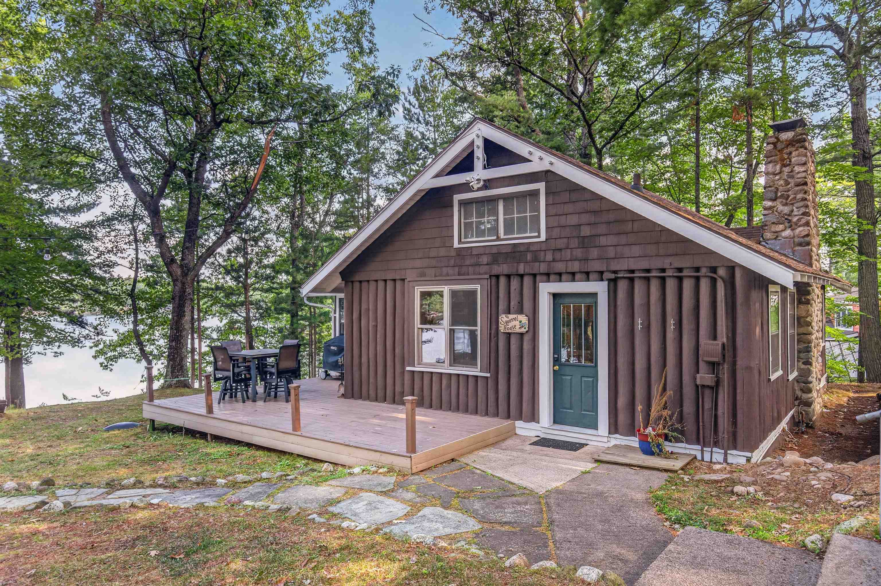 5643 & 5647 E Spider Lake Road