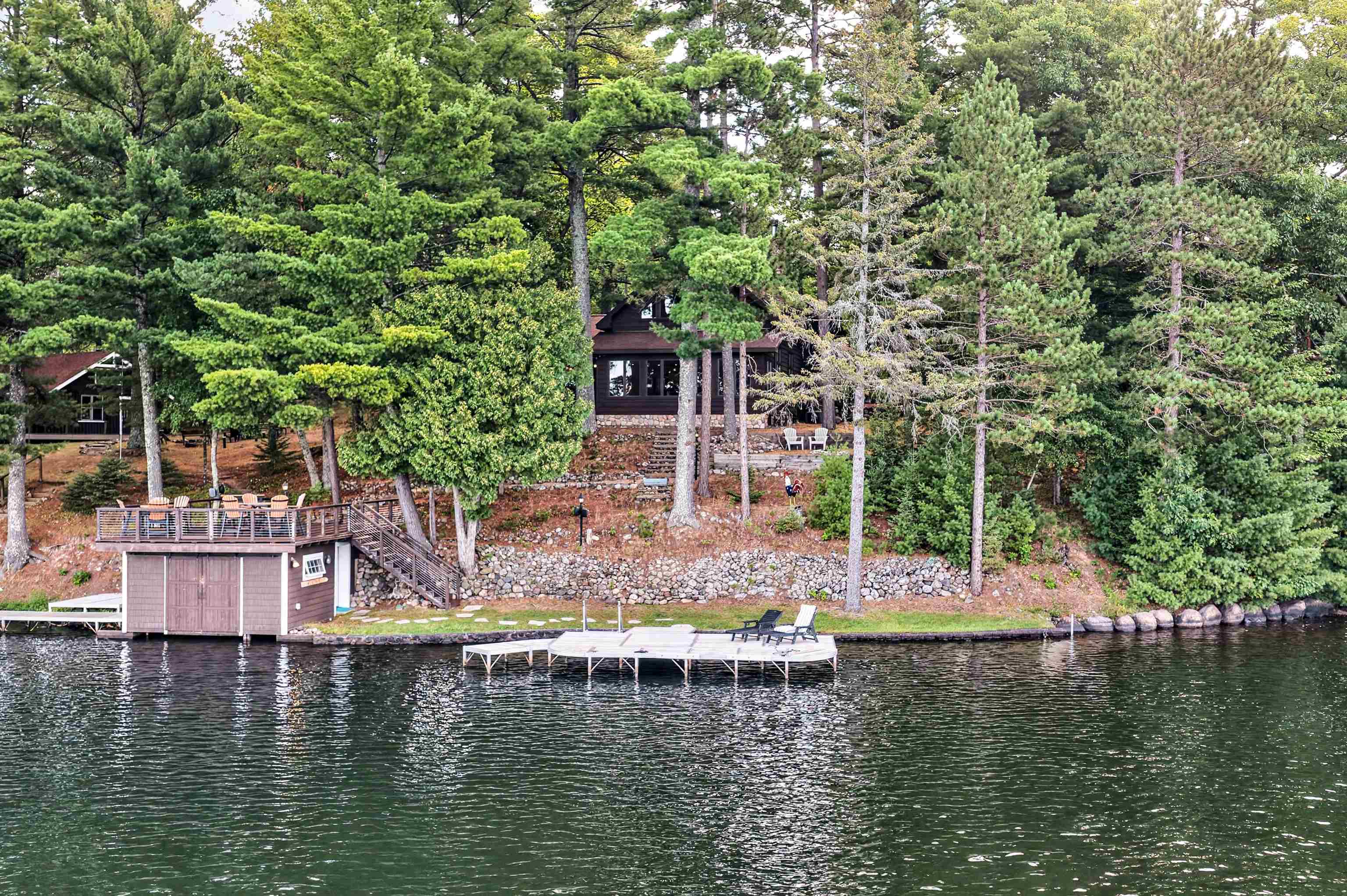 5643 & 5647 E Spider Lake Road