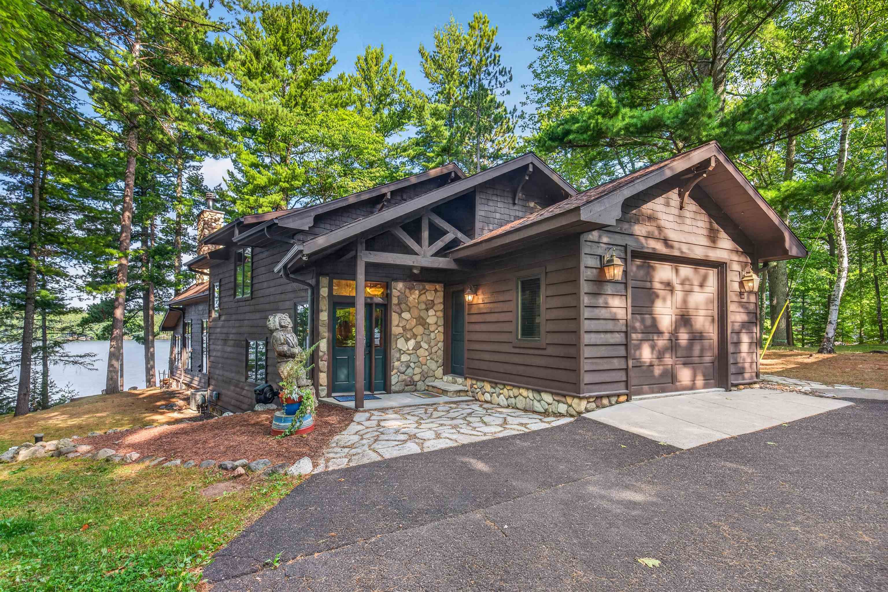 5643 & 5647 E Spider Lake Road