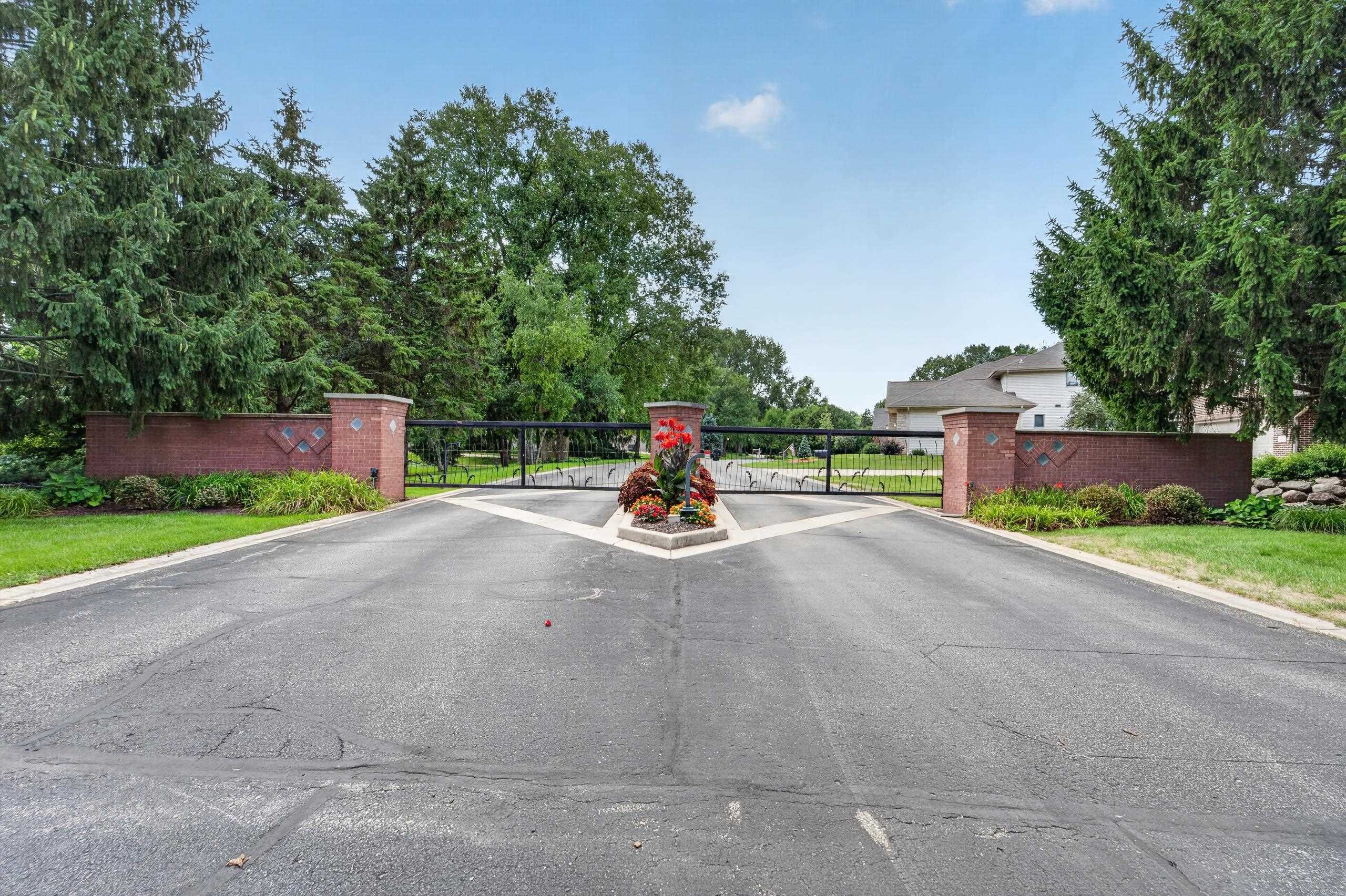 5480 Walden Bay Drive