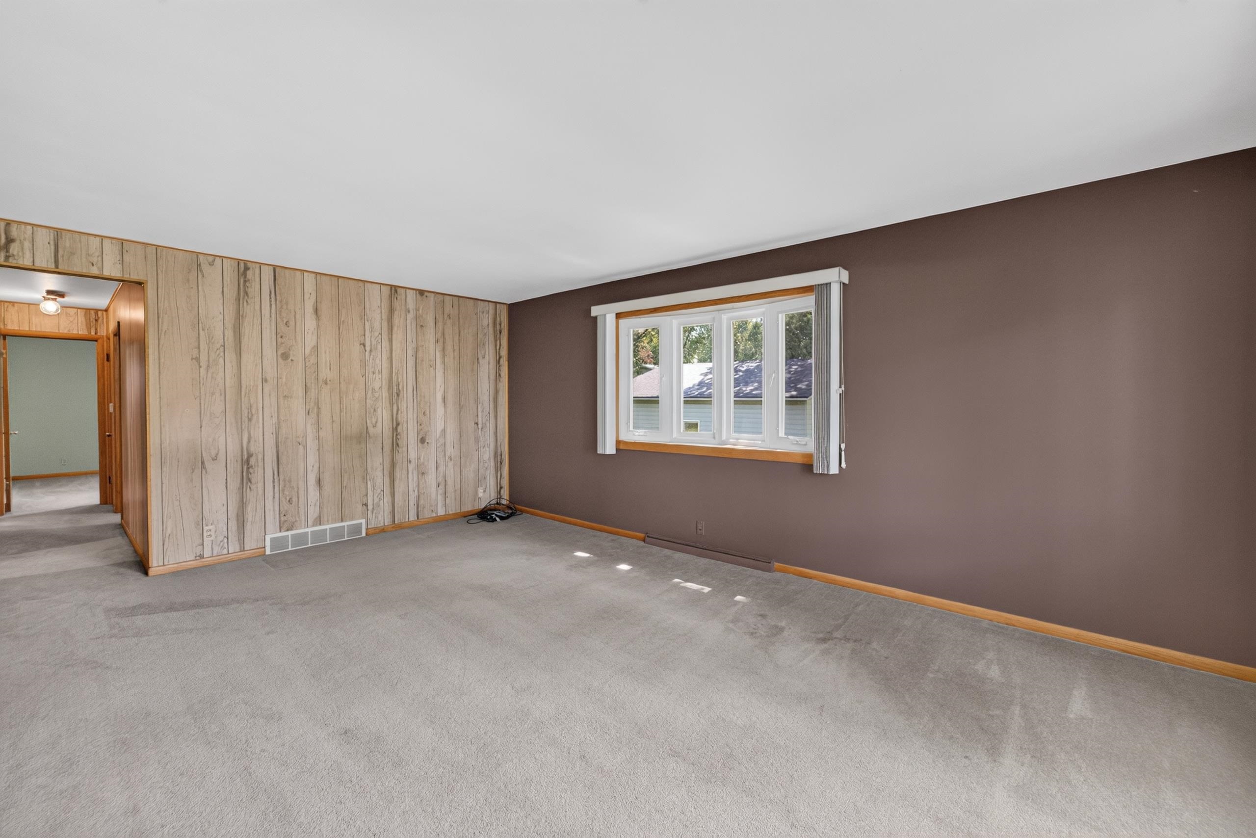 5182 Reiner Road