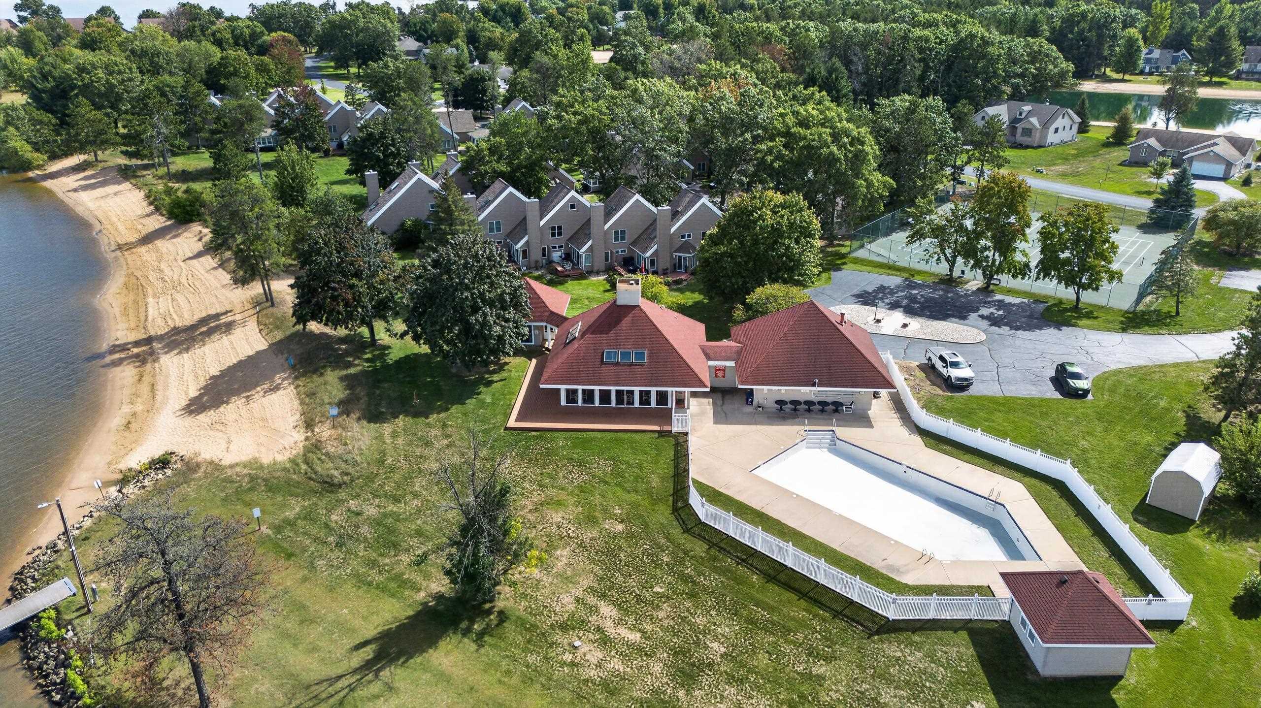 W5210 N Osprey Drive
