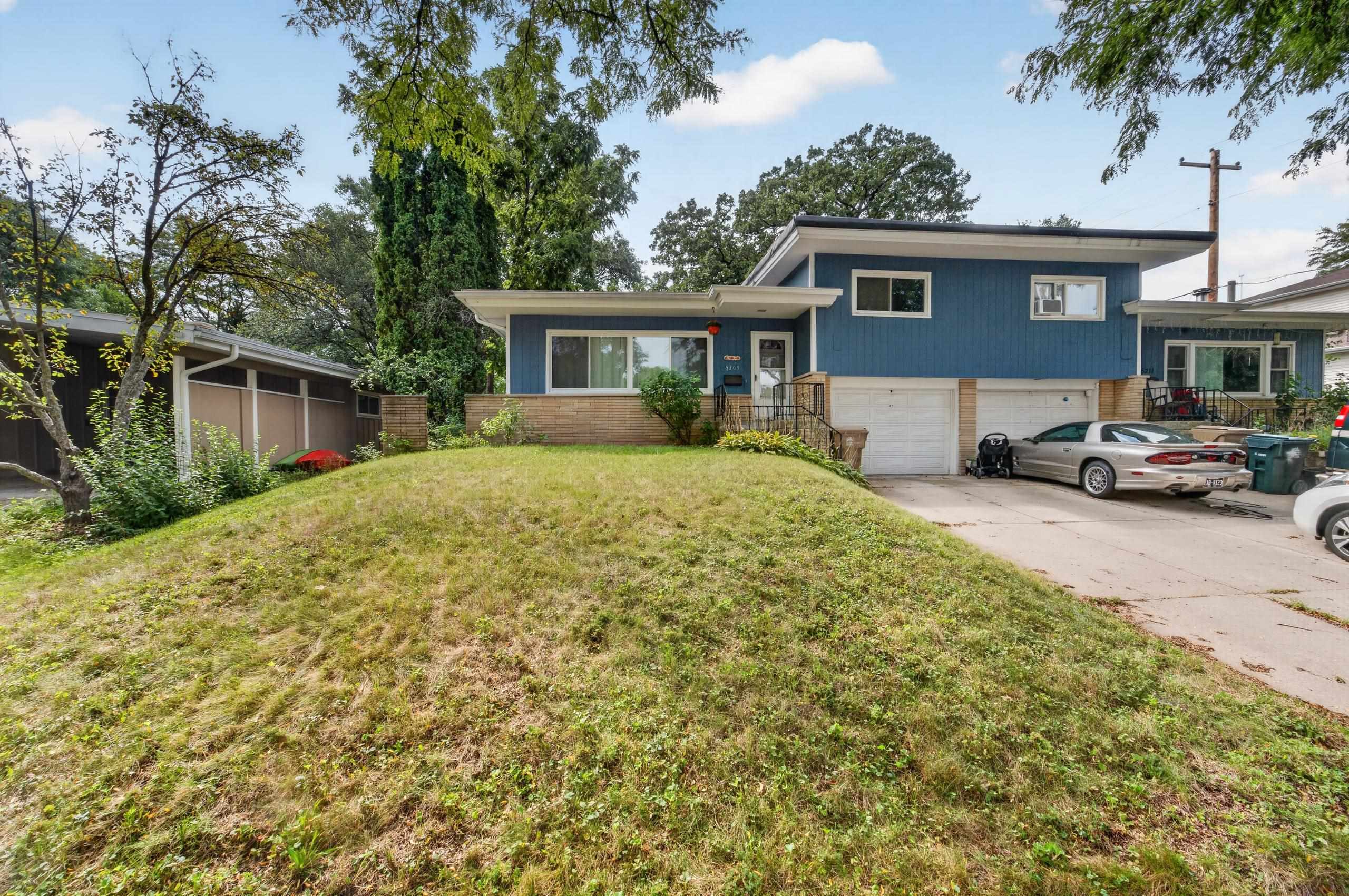 5209 Manitowoc Parkway