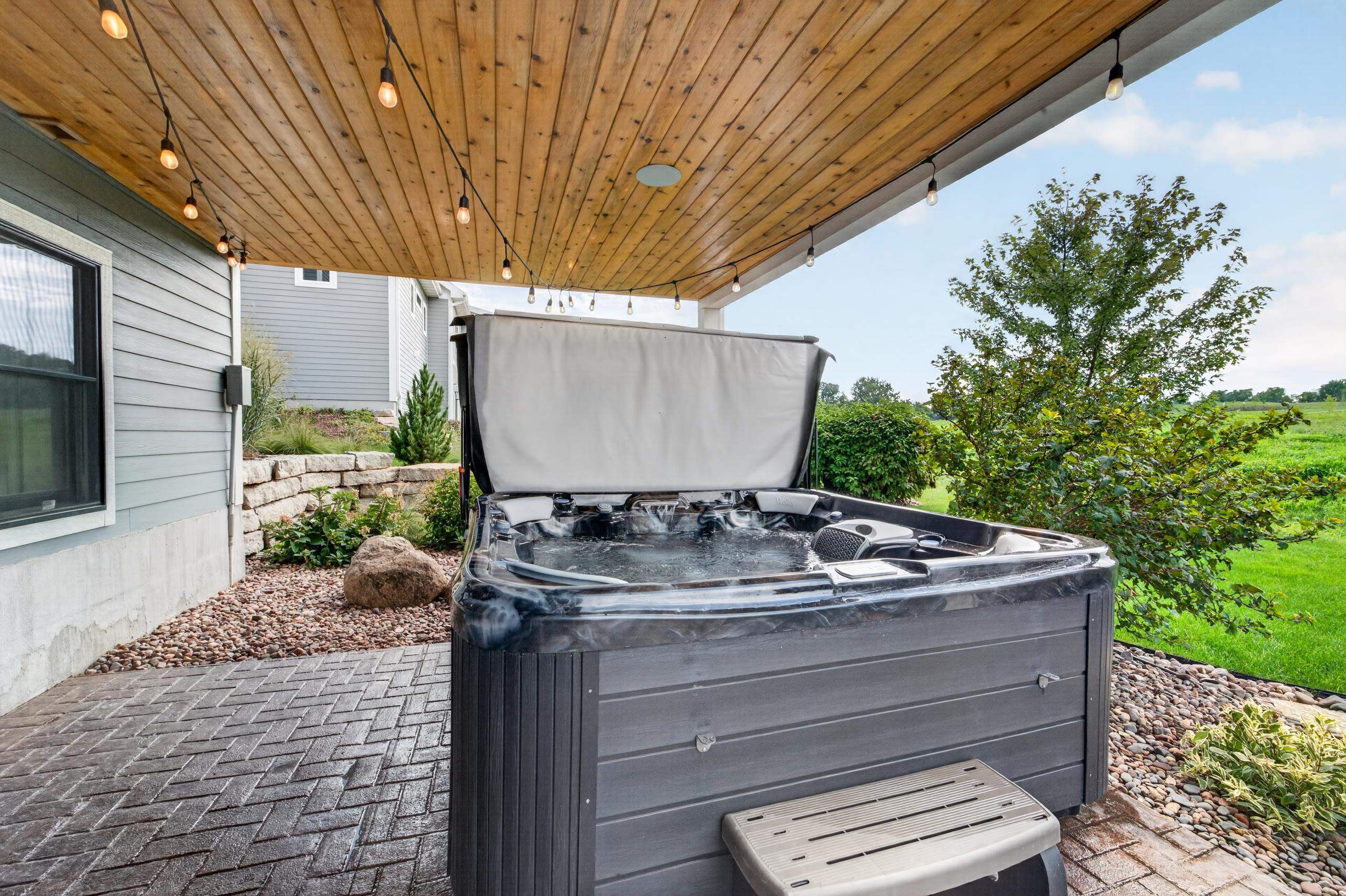 5009 Cranberry Blossom Court