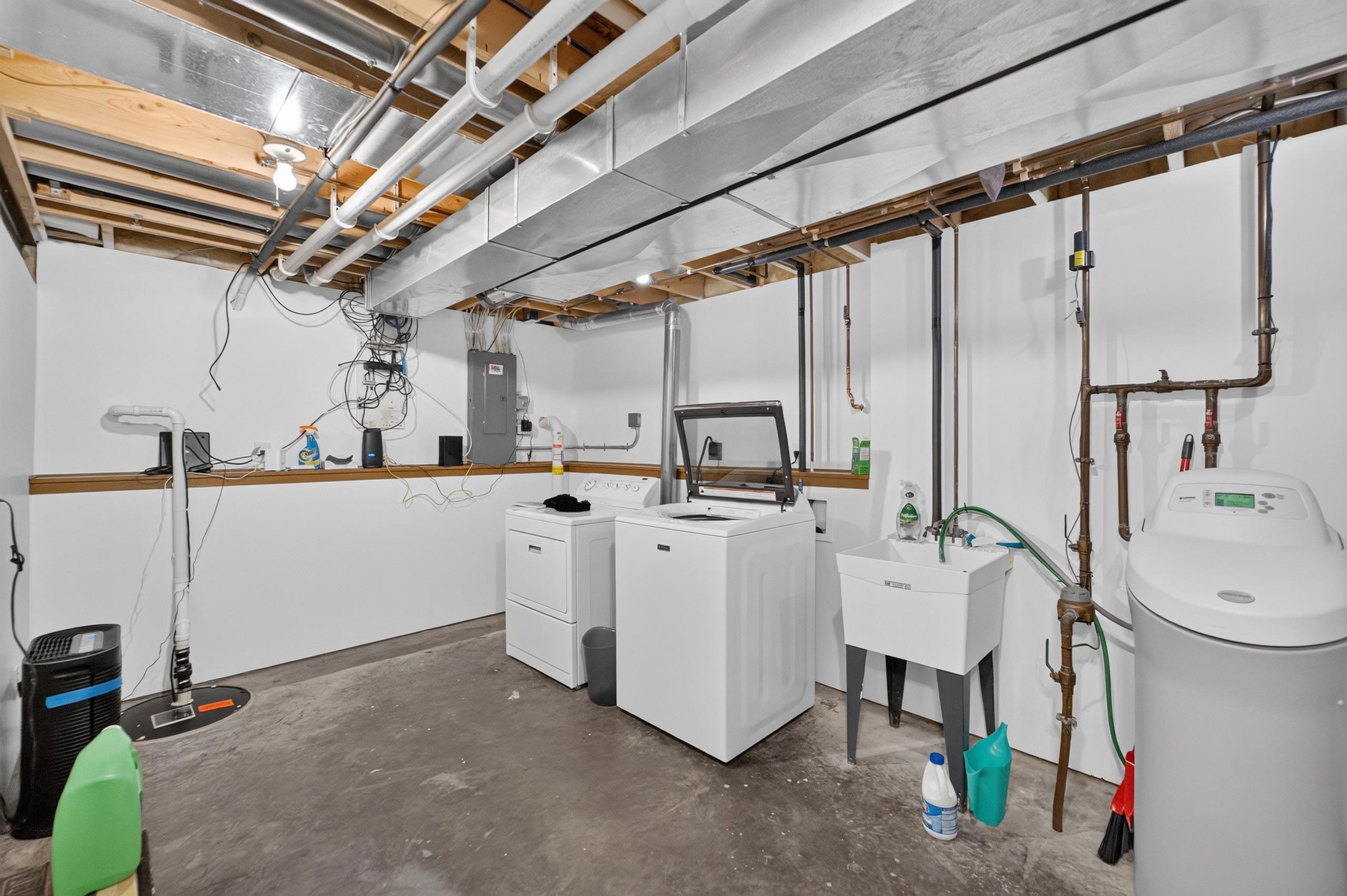 5904 Red Oak Trail