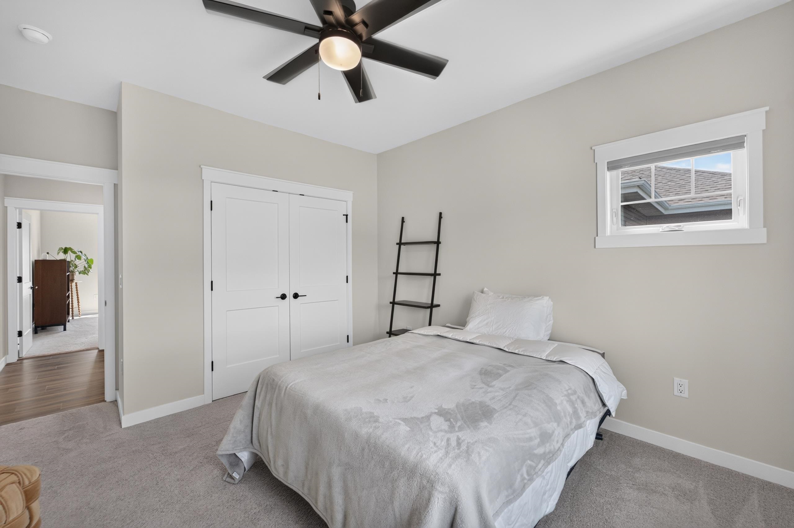 6257 Ronald Reagan Drive