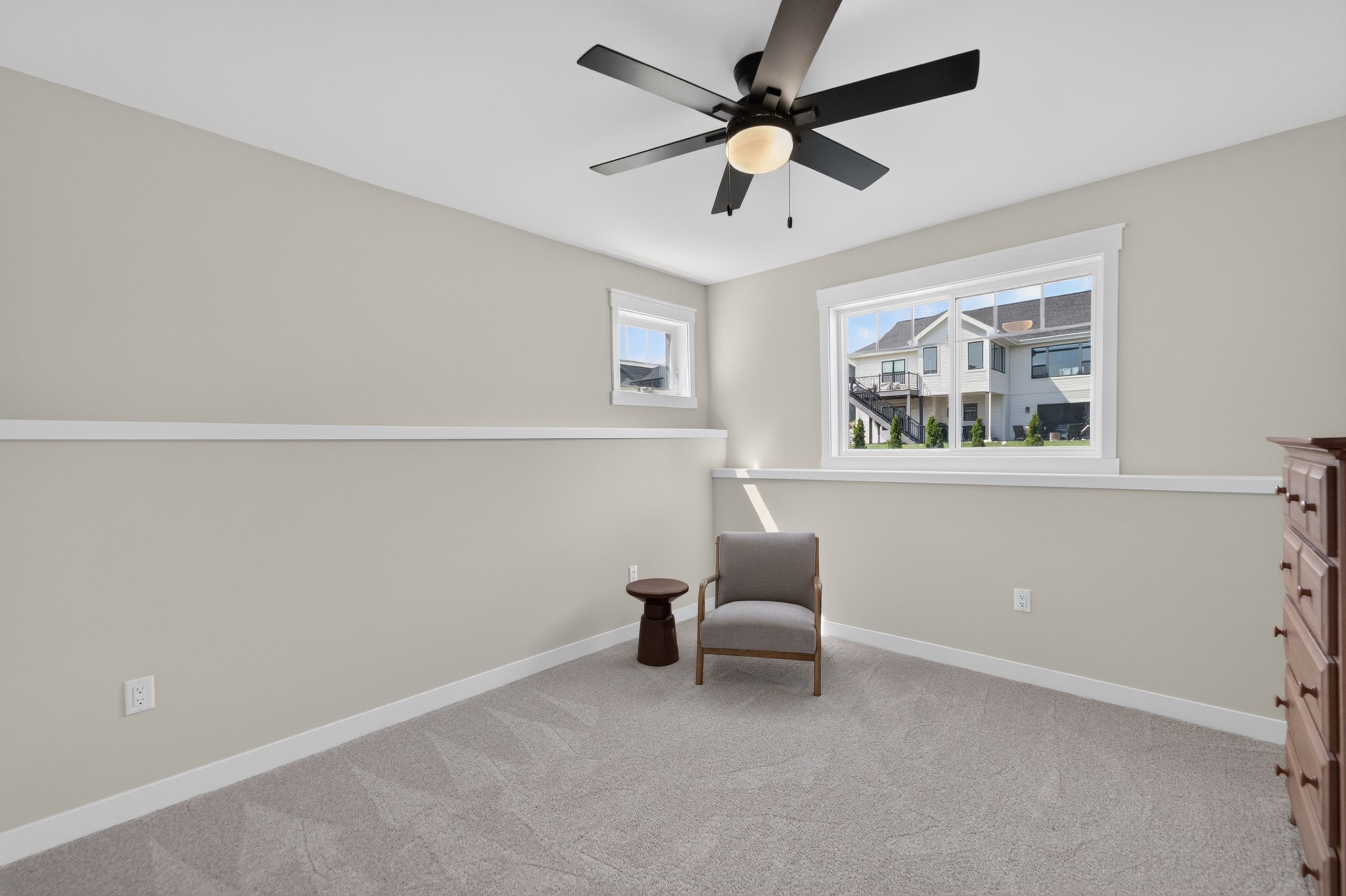 6257 Ronald Reagan Drive