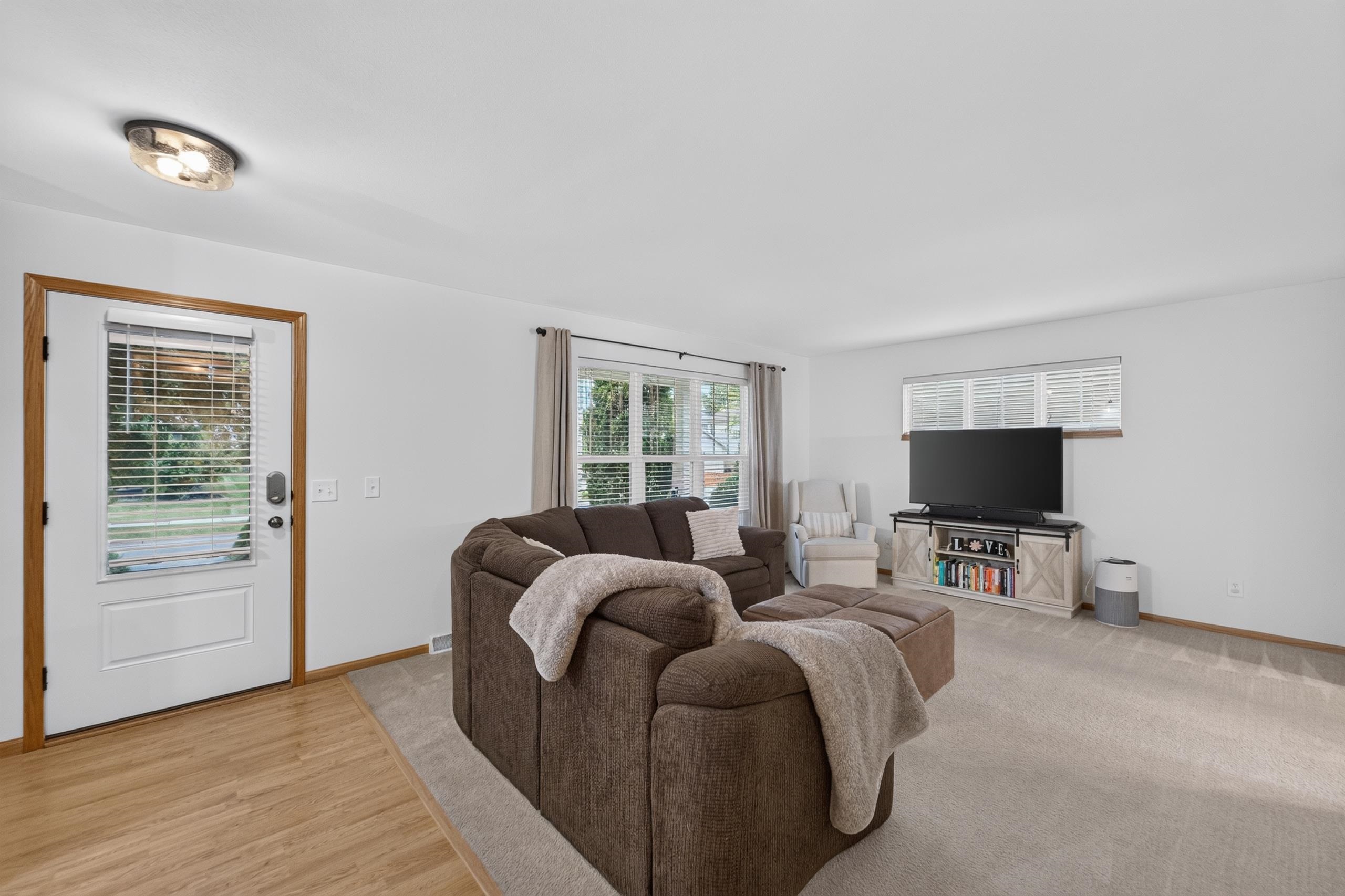 3713 Frosted Leaf Drive