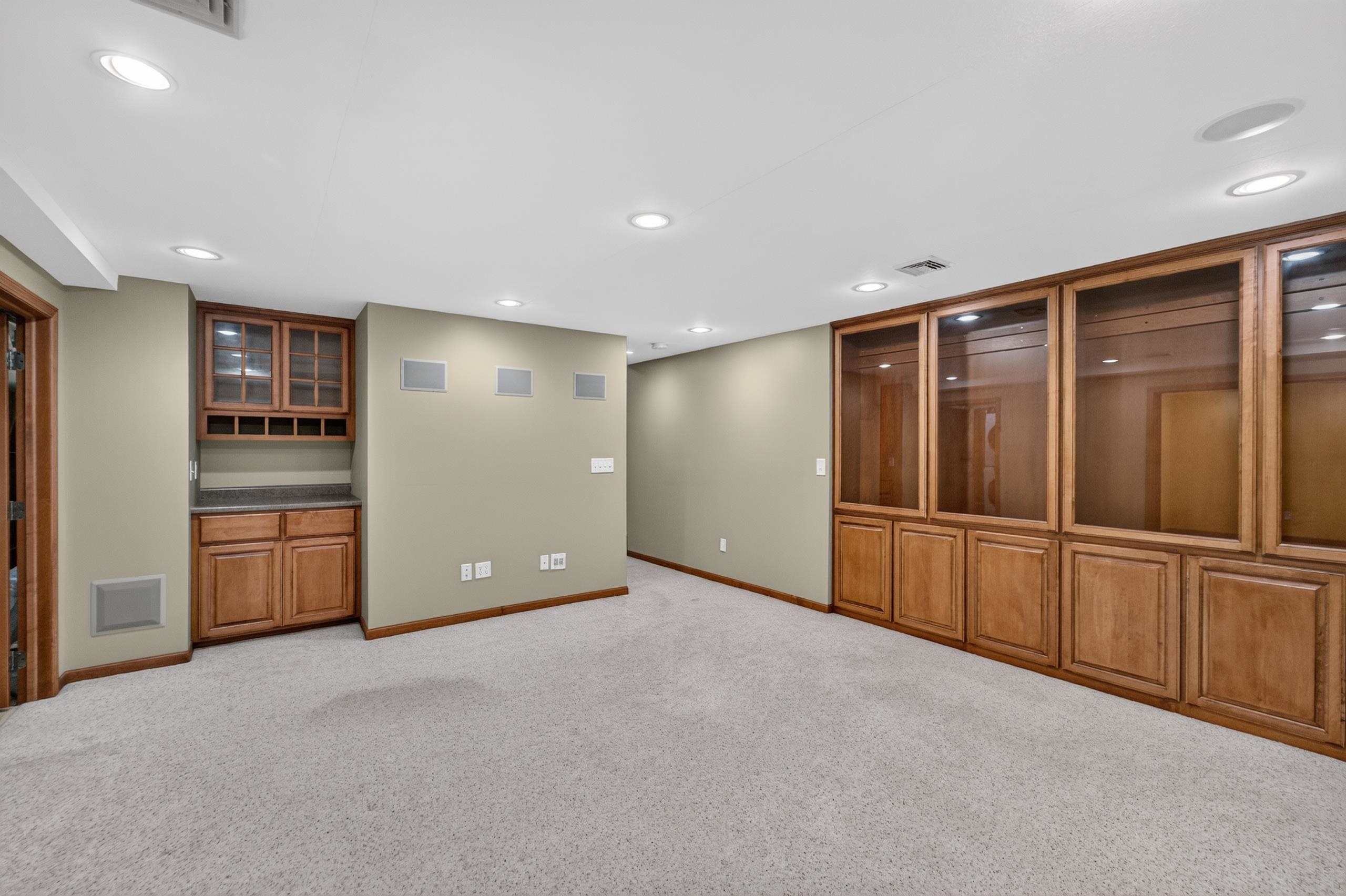 7722 Crawling Stone Road